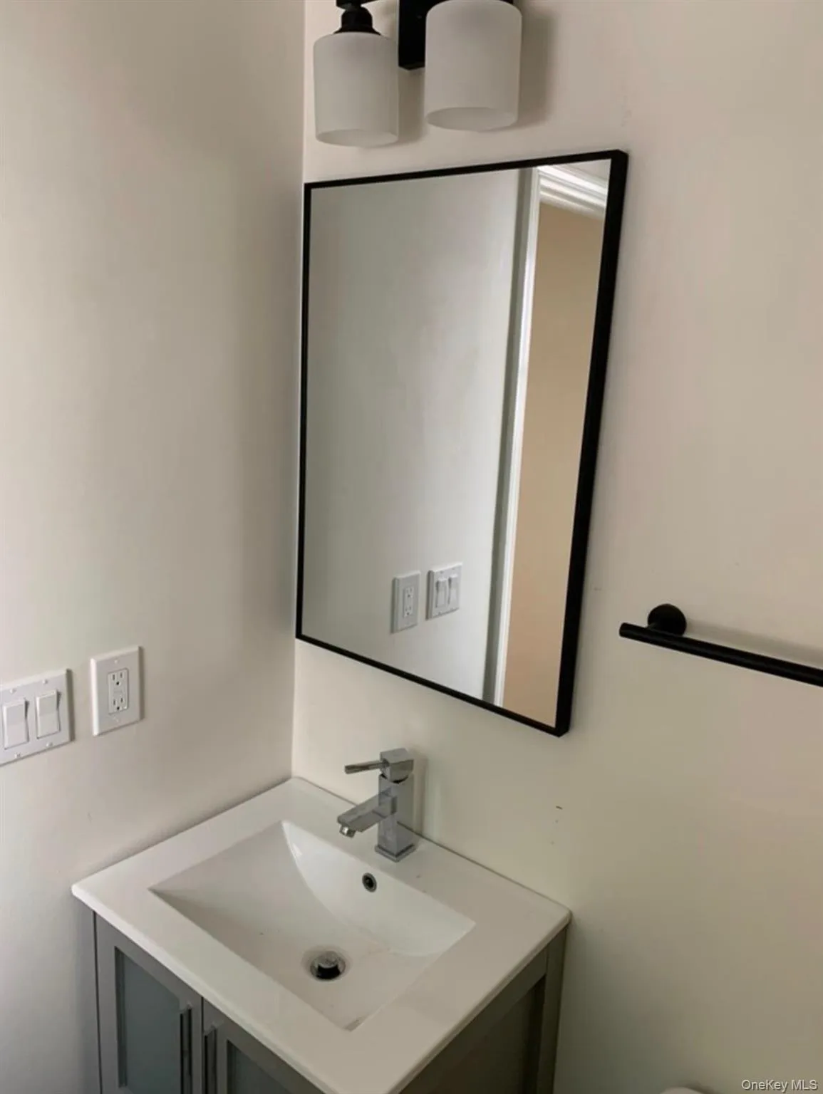 35 Old Route 199, Red Hook, NY, 2 Bedrooms Bedrooms, 4 Rooms Rooms,1 BathroomBathrooms,Residential Lease,For Rent,Old Route 199,0,975746 35 Old Route 199, Red Hook, NY, 2 Bedrooms Bedrooms, 4 Rooms Rooms,1 BathroomBathrooms,Residential Lease,For Rent,Old Route 199,0,975746