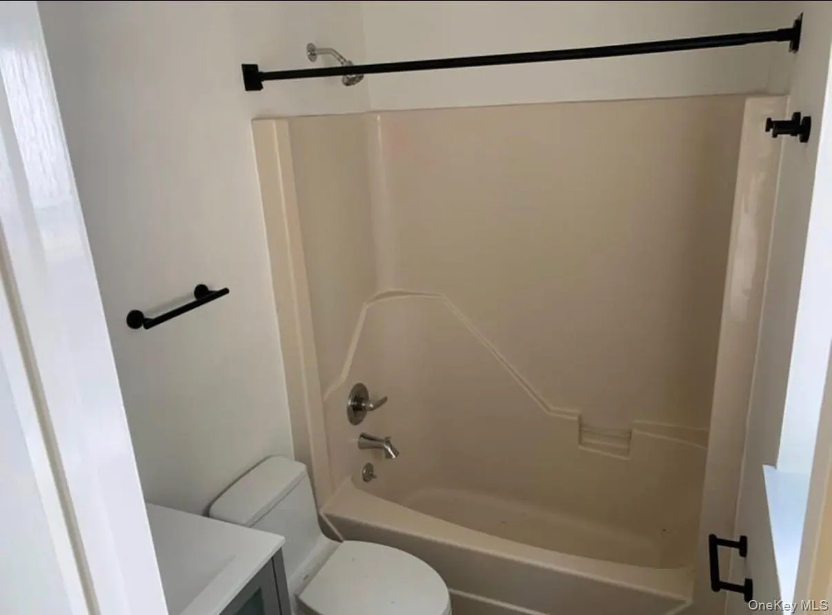 35 Old Route 199, Red Hook, NY, 2 Bedrooms Bedrooms, 4 Rooms Rooms,1 BathroomBathrooms,Residential Lease,For Rent,Old Route 199,0,975746 35 Old Route 199, Red Hook, NY, 2 Bedrooms Bedrooms, 4 Rooms Rooms,1 BathroomBathrooms,Residential Lease,For Rent,Old Route 199,0,975746