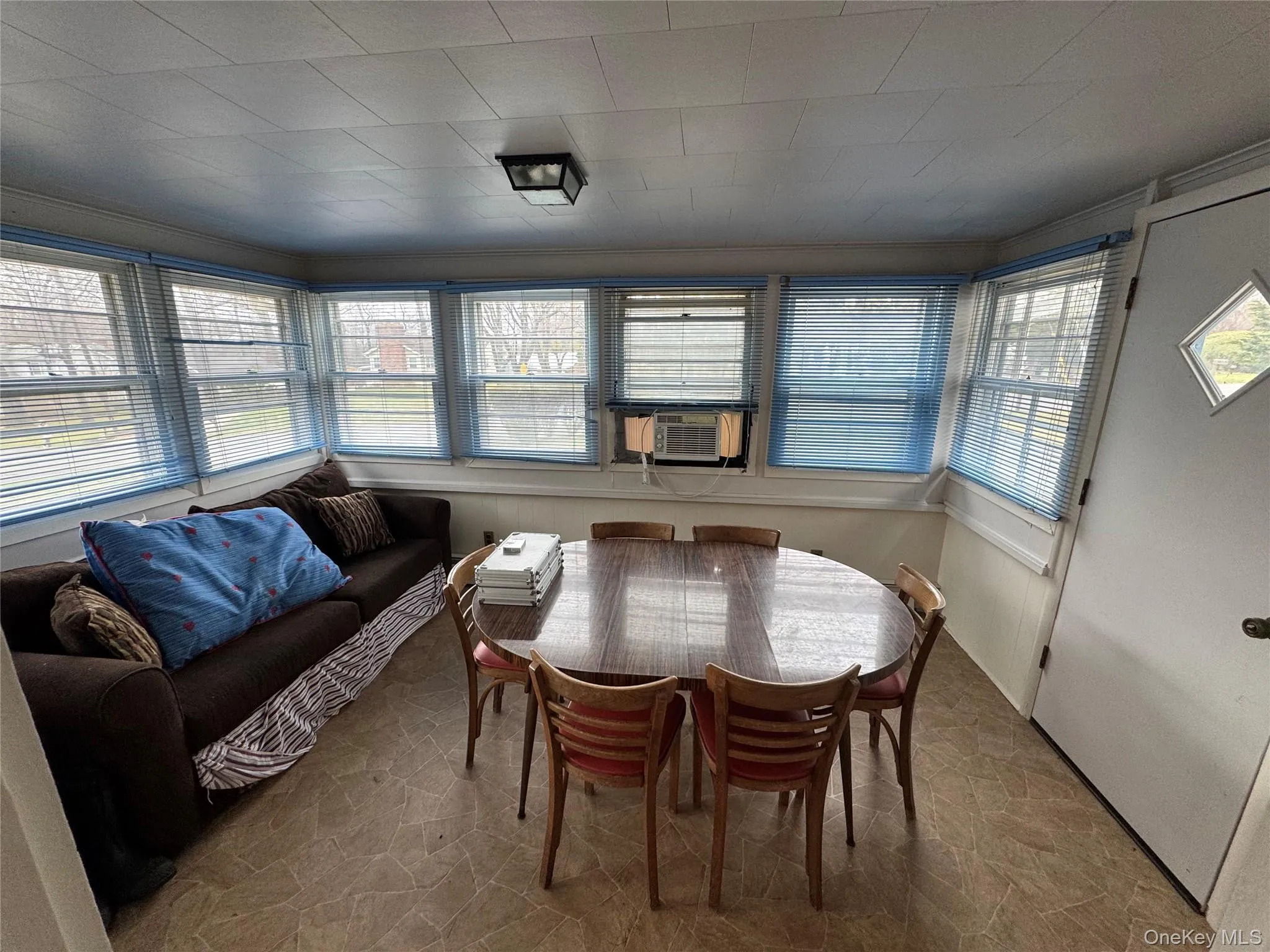44 Cedar Drive, Brookhaven, NY, 2 Bedrooms Bedrooms, 5 Rooms Rooms,1 BathroomBathrooms,Residential,For Rent,Cedar,0,975753 44 Cedar Drive, Brookhaven, NY, 2 Bedrooms Bedrooms, 5 Rooms Rooms,1 BathroomBathrooms,Residential,For Rent,Cedar,0,975753
