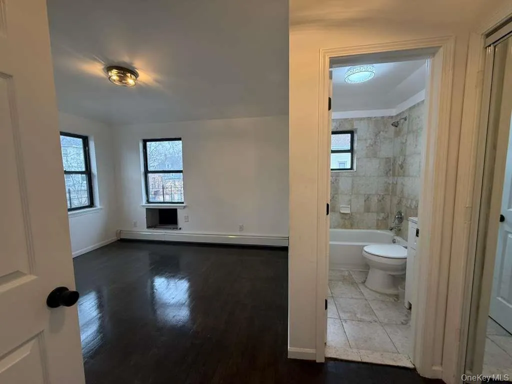 123 Barbey Street, New York, NY, 3 Bedrooms Bedrooms, 7 Rooms Rooms,2 BathroomsBathrooms,Residential Lease,For Rent,Barbey,0,975800 123 Barbey Street, New York, NY, 3 Bedrooms Bedrooms, 7 Rooms Rooms,2 BathroomsBathrooms,Residential Lease,For Rent,Barbey,0,975800