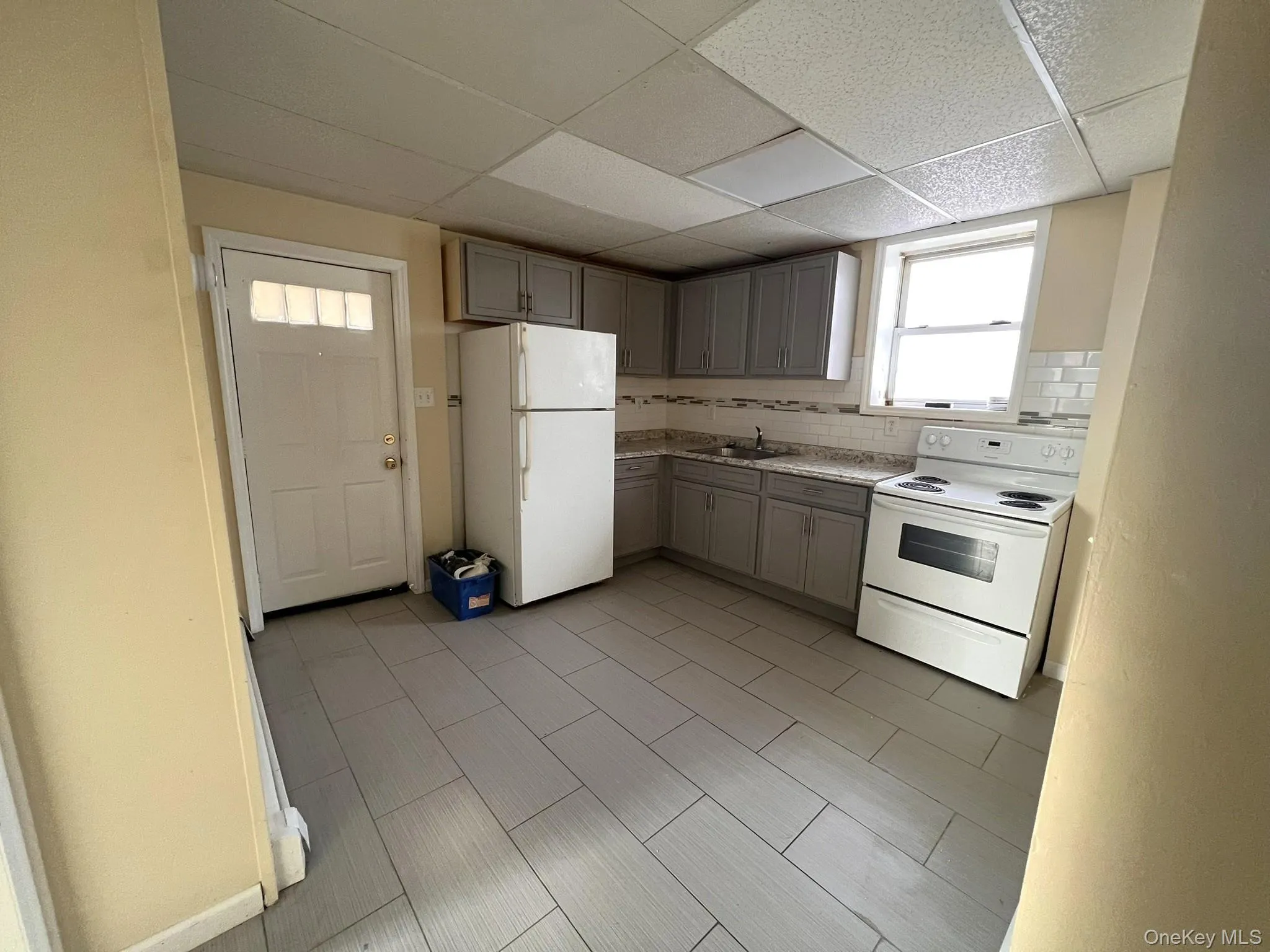 824 Main Street, Poughkeepsie (town), NY, 2 Rooms Rooms,1 BathroomBathrooms,Residential Lease,For Rent,Main,0,975801 824 Main Street, Poughkeepsie (town), NY, 2 Rooms Rooms,1 BathroomBathrooms,Residential Lease,For Rent,Main,0,975801