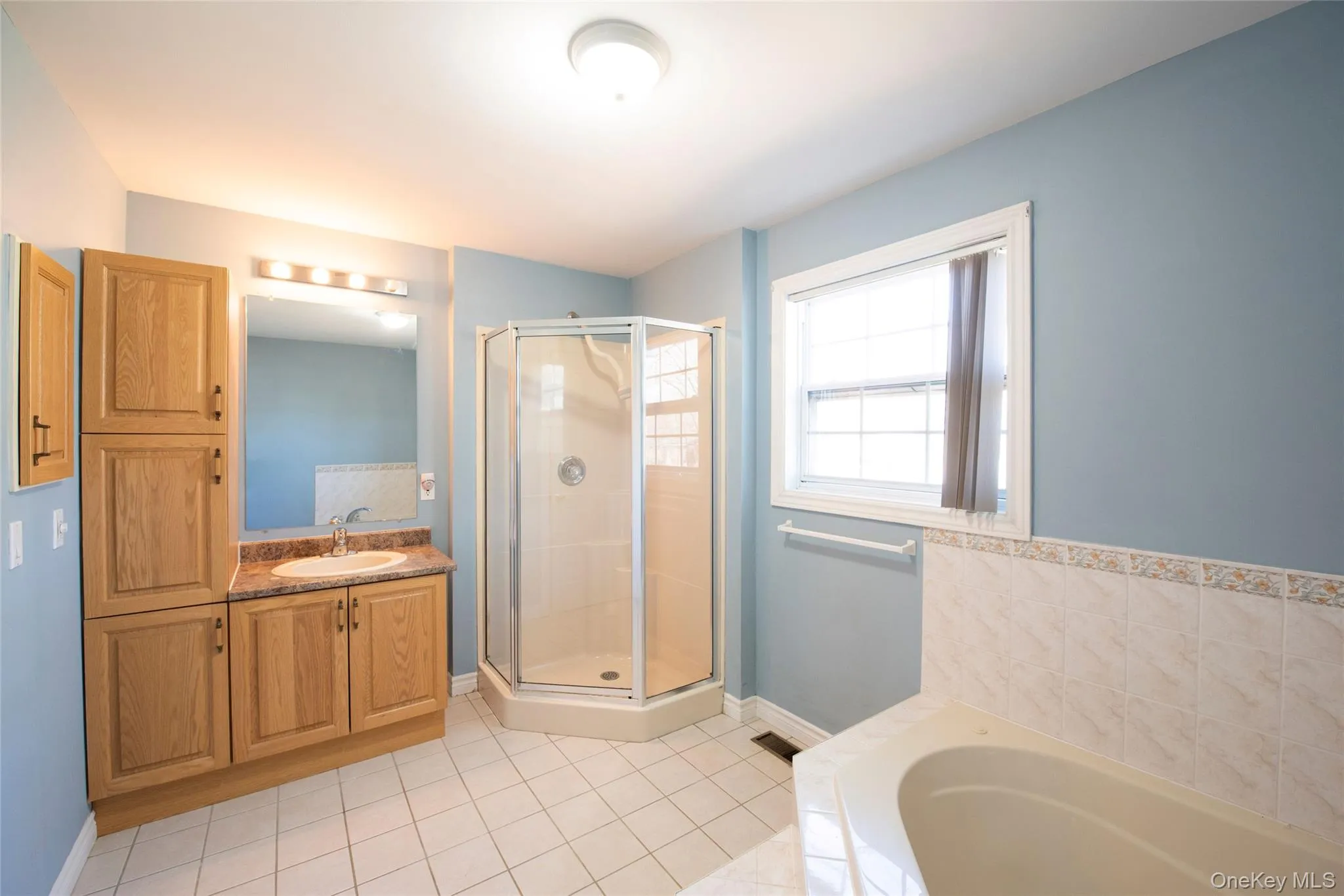 212 Rhinecliff Road, Rhinebeck, NY, 3 Bedrooms Bedrooms, 8 Rooms Rooms,2 BathroomsBathrooms,Residential,For Rent,Rhinecliff,0,975805 212 Rhinecliff Road, Rhinebeck, NY, 3 Bedrooms Bedrooms, 8 Rooms Rooms,2 BathroomsBathrooms,Residential,For Rent,Rhinecliff,0,975805