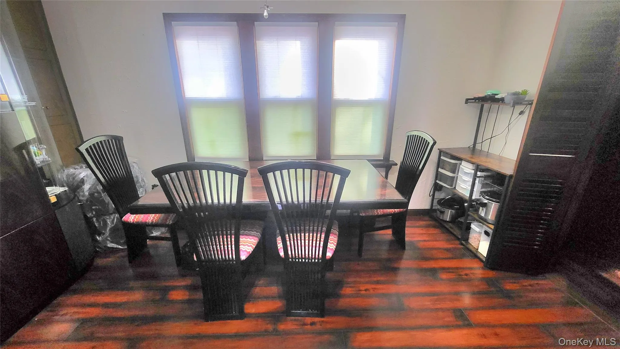 98 Sutton Park Road, Poughkeepsie (town), NY, 3 Bedrooms Bedrooms, 8 Rooms Rooms,1 BathroomBathrooms,Residential,For Rent,Sutton Park,0,975810 98 Sutton Park Road, Poughkeepsie (town), NY, 3 Bedrooms Bedrooms, 8 Rooms Rooms,1 BathroomBathrooms,Residential,For Rent,Sutton Park,0,975810