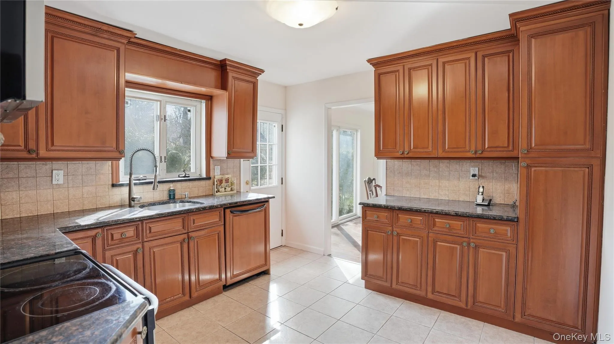 23 Hartley Road, North Hempstead, NY, 4 Bedrooms Bedrooms, 7 Rooms Rooms,3 BathroomsBathrooms,Residential,For Rent,Hartley,0,975814 23 Hartley Road, North Hempstead, NY, 4 Bedrooms Bedrooms, 7 Rooms Rooms,3 BathroomsBathrooms,Residential,For Rent,Hartley,0,975814