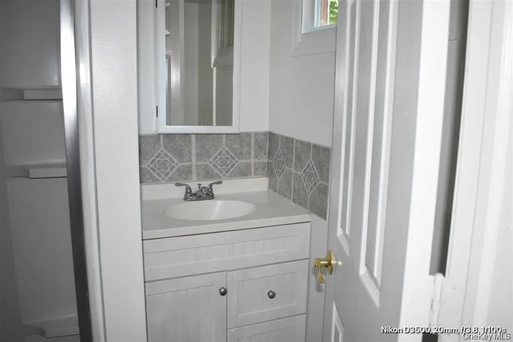 571 South Street, Plattekill, NY, 1 Bedroom Bedrooms, 2 Rooms Rooms,1 BathroomBathrooms,Residential Lease,For Rent,South,0,975829 571 South Street, Plattekill, NY, 1 Bedroom Bedrooms, 2 Rooms Rooms,1 BathroomBathrooms,Residential Lease,For Rent,South,0,975829