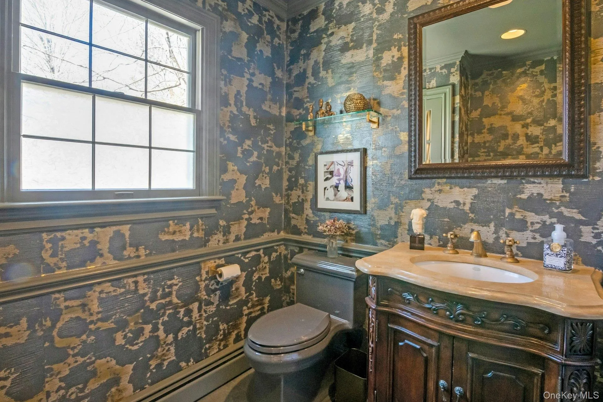 Powder Room Powder Room