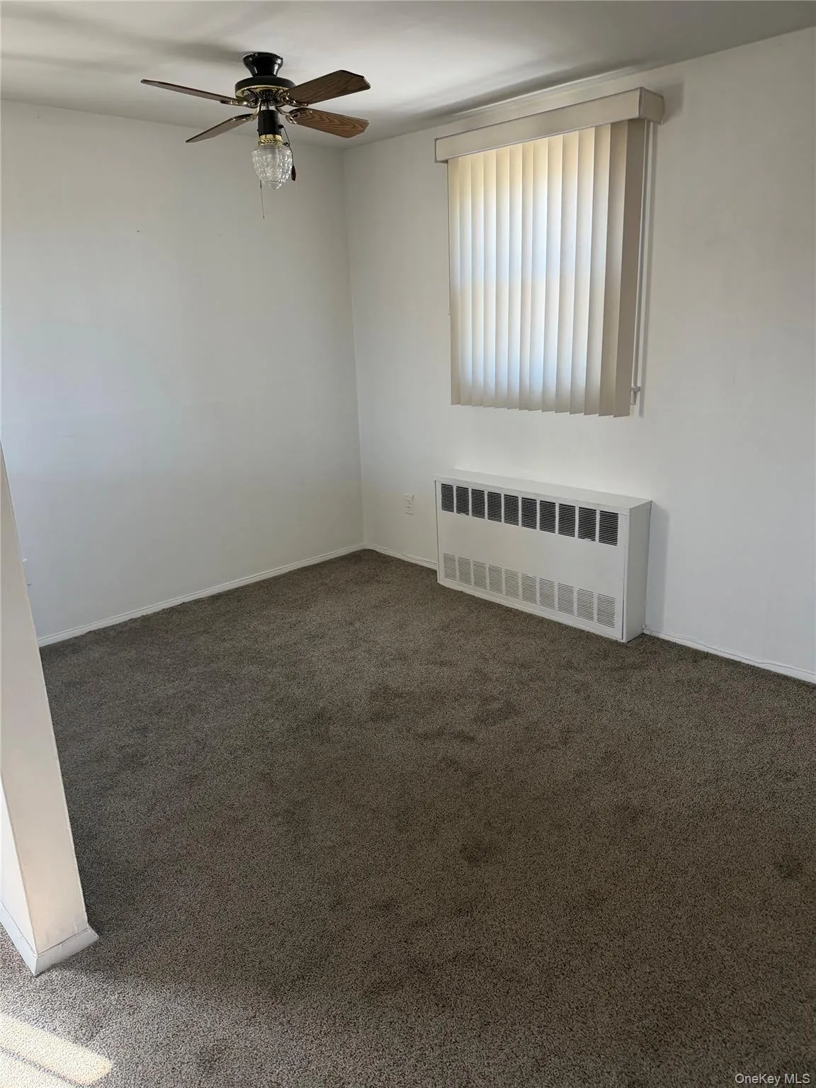 31 Lenox Avenue, Hempstead, NY, 2 Bedrooms Bedrooms, 6 Rooms Rooms,1 BathroomBathrooms,Residential Lease,For Rent,Lenox,0,975869 31 Lenox Avenue, Hempstead, NY, 2 Bedrooms Bedrooms, 6 Rooms Rooms,1 BathroomBathrooms,Residential Lease,For Rent,Lenox,0,975869
