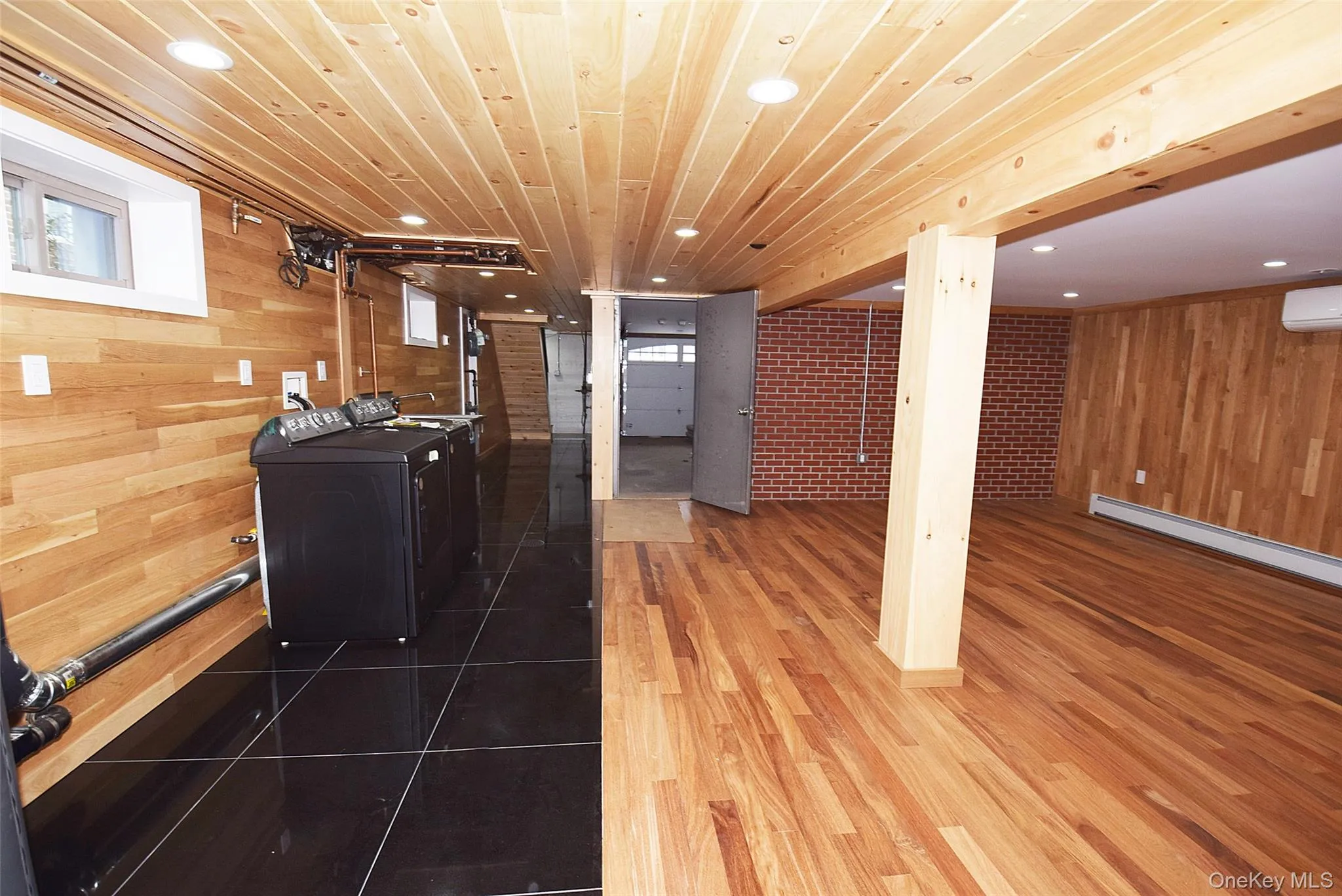 86-16 262nd Street, New York, NY, 3 Bedrooms Bedrooms, 6 Rooms Rooms,2 BathroomsBathrooms,Residential Lease,For Rent,262nd,0,975876 86-16 262nd Street, New York, NY, 3 Bedrooms Bedrooms, 6 Rooms Rooms,2 BathroomsBathrooms,Residential Lease,For Rent,262nd,0,975876