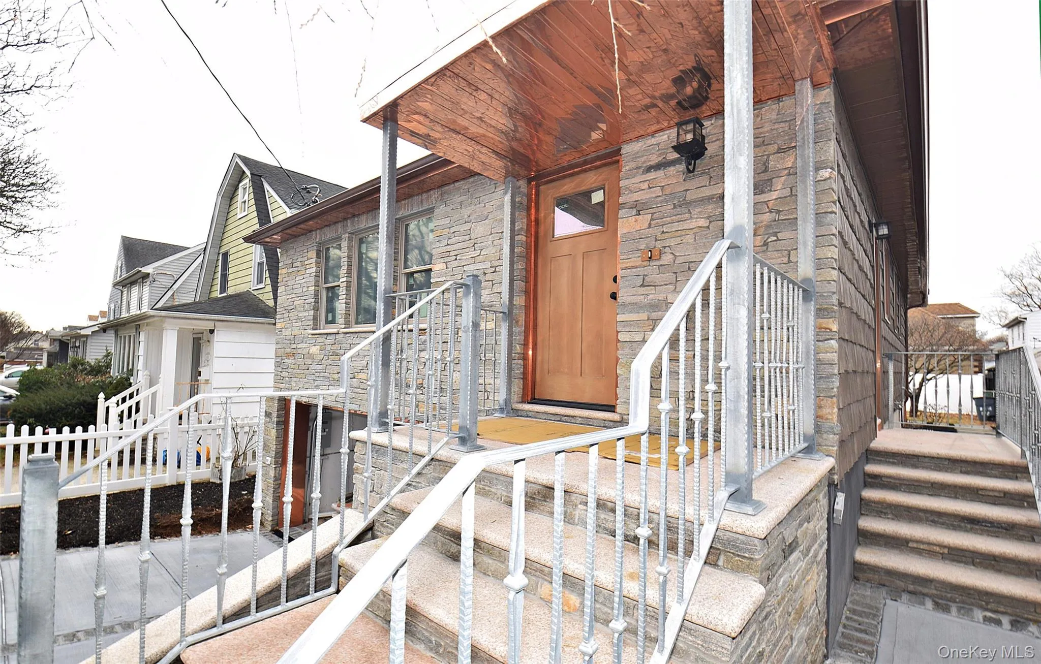 Copper roof on entryway Copper roof on entryway
