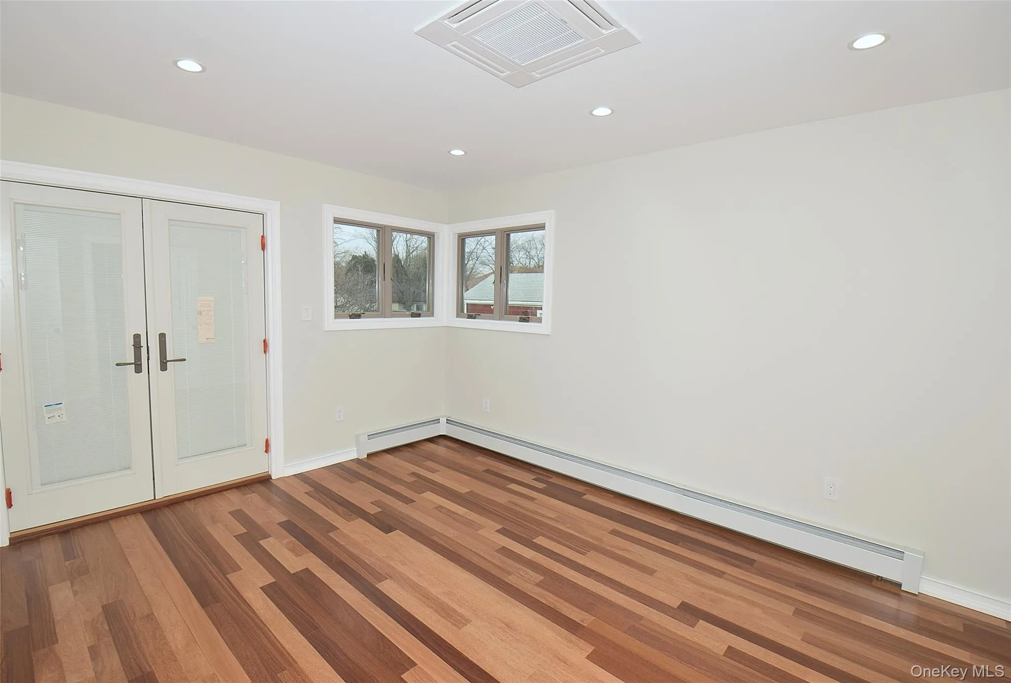 86-16 262nd Street, New York, NY, 3 Bedrooms Bedrooms, 6 Rooms Rooms,2 BathroomsBathrooms,Residential Lease,For Rent,262nd,0,975876 86-16 262nd Street, New York, NY, 3 Bedrooms Bedrooms, 6 Rooms Rooms,2 BathroomsBathrooms,Residential Lease,For Rent,262nd,0,975876