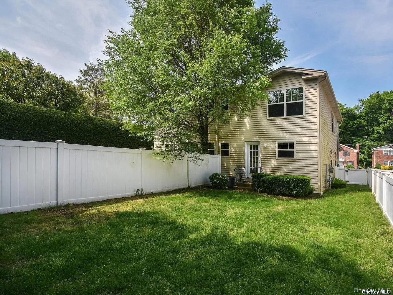 28 Dunes Lane, North Hempstead, NY, 3 Bedrooms Bedrooms, 6 Rooms Rooms,2 BathroomsBathrooms,Residential Lease,For Rent,Dunes,0,975878 28 Dunes Lane, North Hempstead, NY, 3 Bedrooms Bedrooms, 6 Rooms Rooms,2 BathroomsBathrooms,Residential Lease,For Rent,Dunes,0,975878