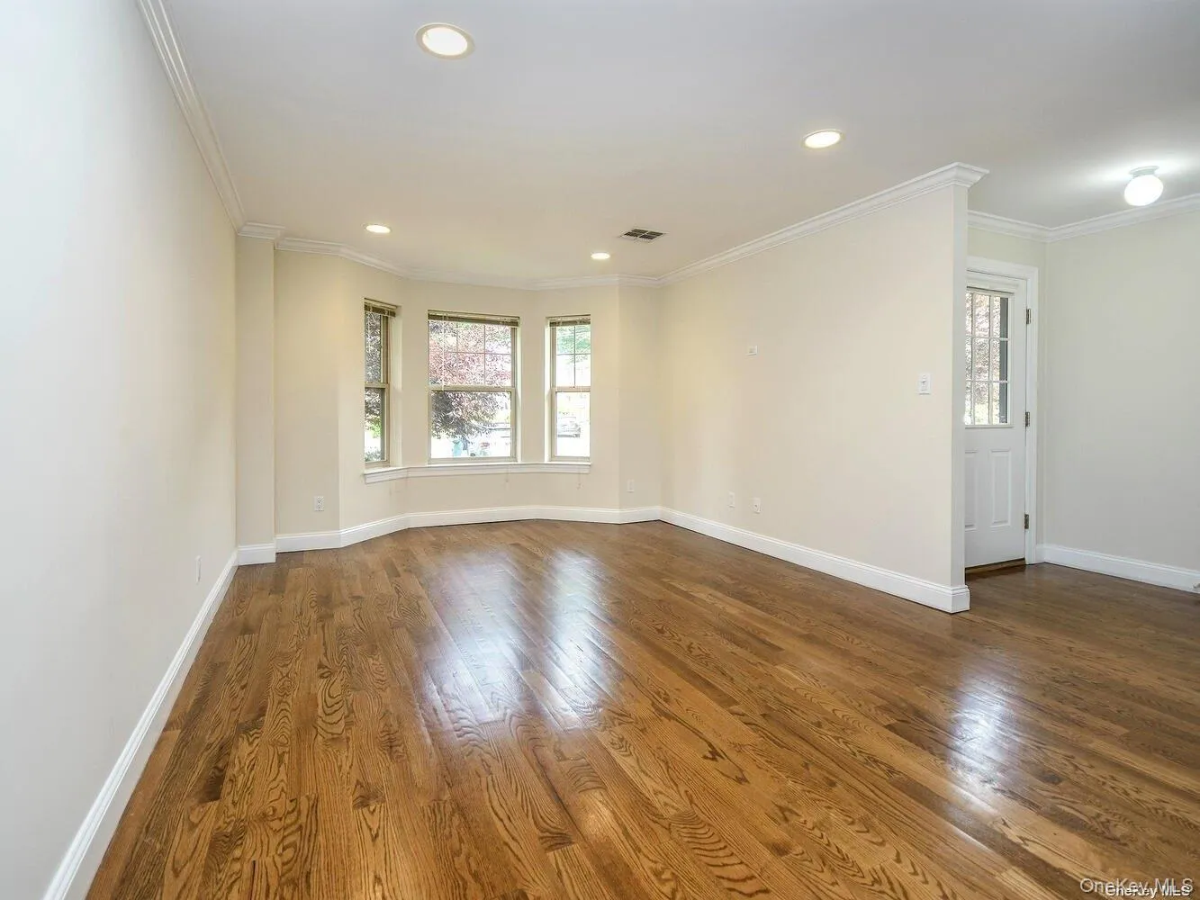 28 Dunes Lane, North Hempstead, NY, 3 Bedrooms Bedrooms, 6 Rooms Rooms,2 BathroomsBathrooms,Residential Lease,For Rent,Dunes,0,975878 28 Dunes Lane, North Hempstead, NY, 3 Bedrooms Bedrooms, 6 Rooms Rooms,2 BathroomsBathrooms,Residential Lease,For Rent,Dunes,0,975878