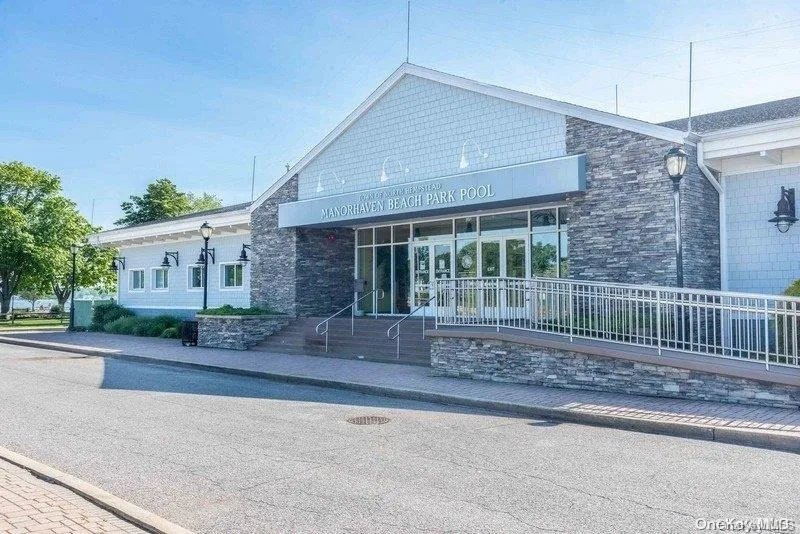 Manorhaven Pool & Beach Manorhaven Pool & Beach