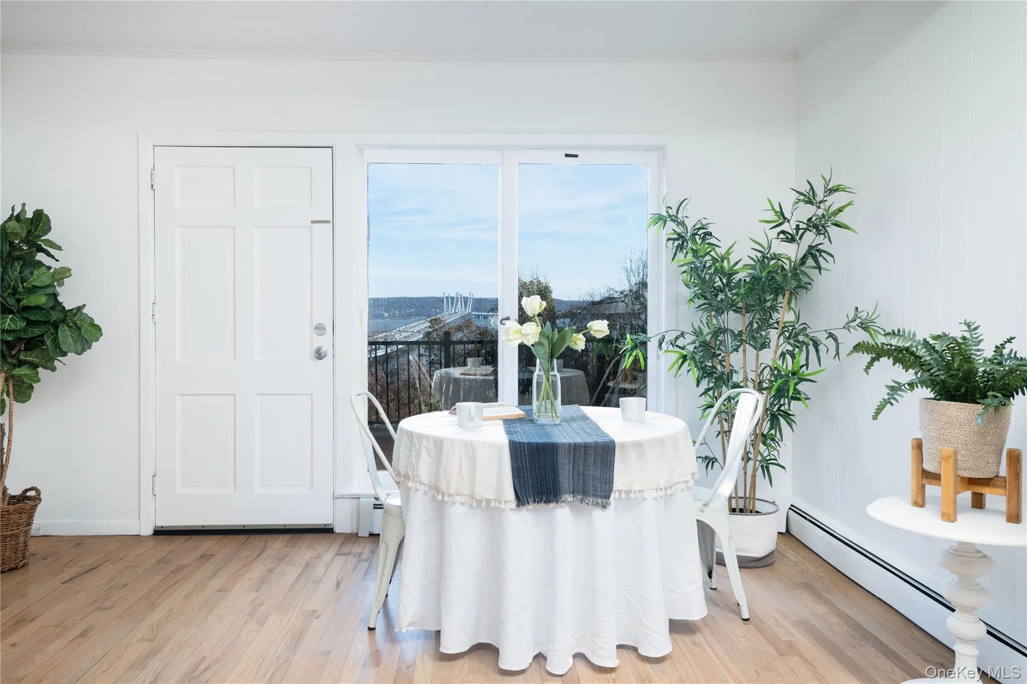 1099 Route 9W, Orangetown, NY, 2 Bedrooms Bedrooms, 6 Rooms Rooms,2 BathroomsBathrooms,Residential Lease,For Rent,Route 9W,0,975882 1099 Route 9W, Orangetown, NY, 2 Bedrooms Bedrooms, 6 Rooms Rooms,2 BathroomsBathrooms,Residential Lease,For Rent,Route 9W,0,975882