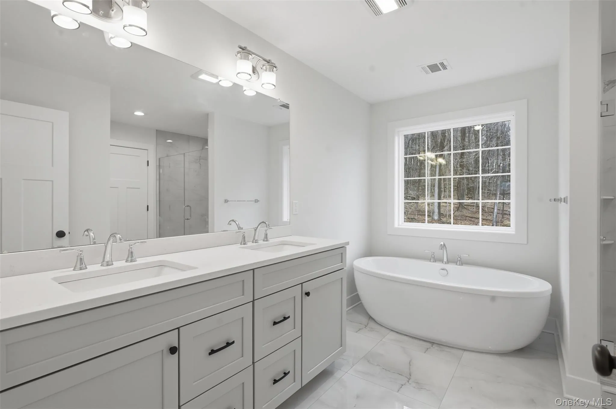 16 Mc Donald Court, New Windsor, NY, 4 Bedrooms Bedrooms, 14 Rooms Rooms,2 BathroomsBathrooms,Residential Sale,For Rent,Mc Donald,0,975894 16 Mc Donald Court, New Windsor, NY, 4 Bedrooms Bedrooms, 14 Rooms Rooms,2 BathroomsBathrooms,Residential Sale,For Rent,Mc Donald,0,975894