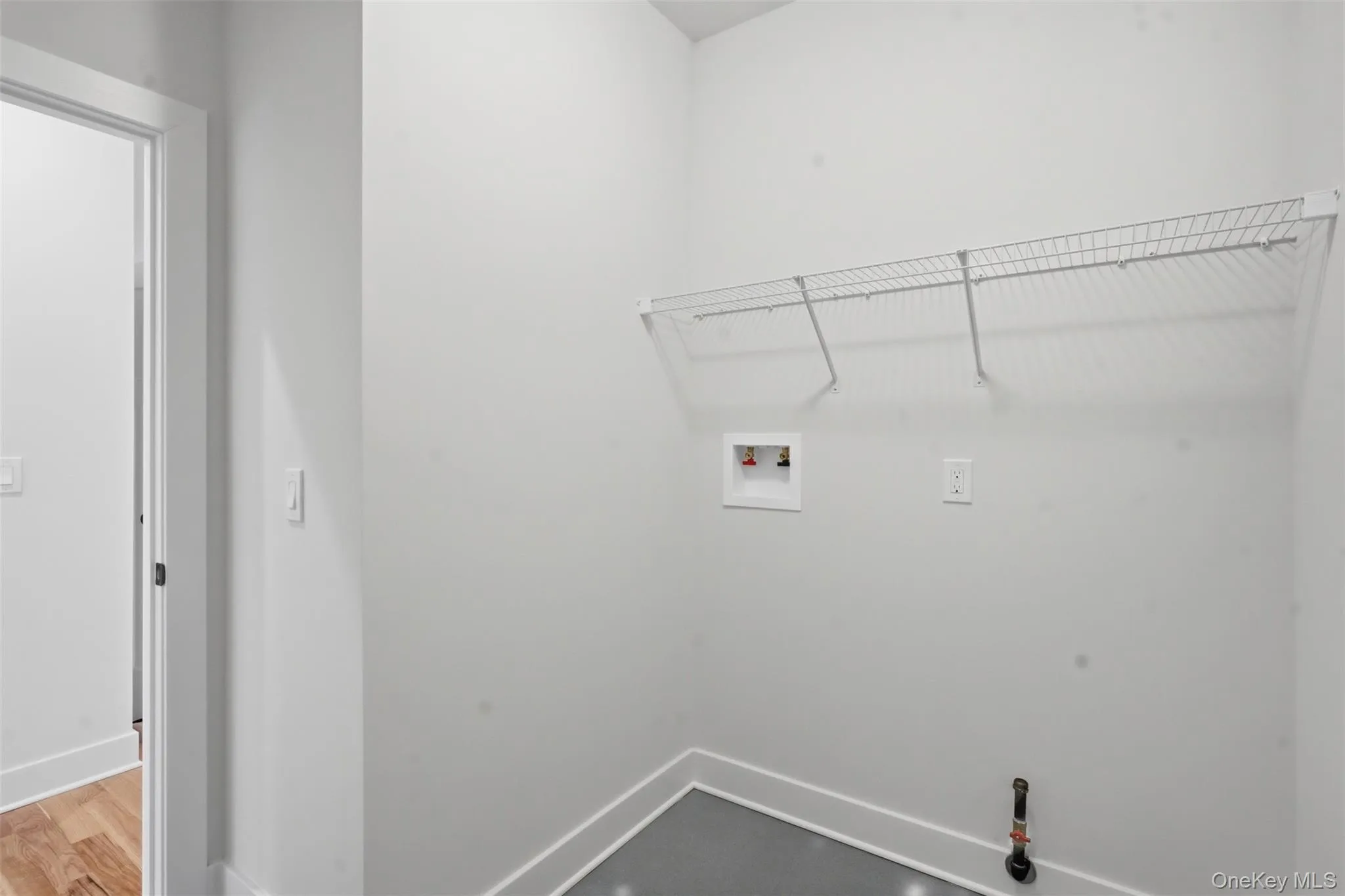 16 Mc Donald Court, New Windsor, NY, 4 Bedrooms Bedrooms, 14 Rooms Rooms,2 BathroomsBathrooms,Residential Sale,For Rent,Mc Donald,0,975894 16 Mc Donald Court, New Windsor, NY, 4 Bedrooms Bedrooms, 14 Rooms Rooms,2 BathroomsBathrooms,Residential Sale,For Rent,Mc Donald,0,975894