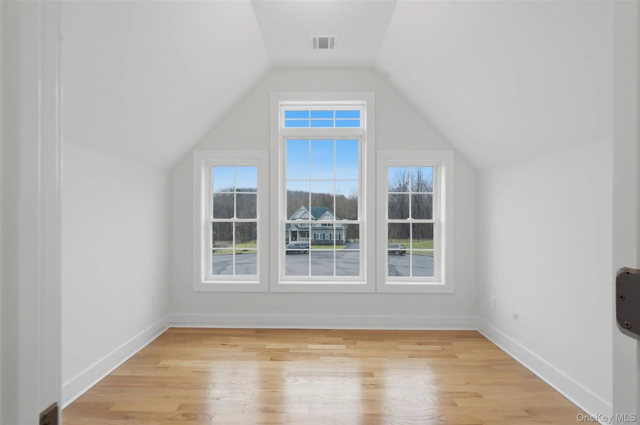 16 Mc Donald Court, New Windsor, NY, 4 Bedrooms Bedrooms, 14 Rooms Rooms,2 BathroomsBathrooms,Residential Sale,For Rent,Mc Donald,0,975894 16 Mc Donald Court, New Windsor, NY, 4 Bedrooms Bedrooms, 14 Rooms Rooms,2 BathroomsBathrooms,Residential Sale,For Rent,Mc Donald,0,975894