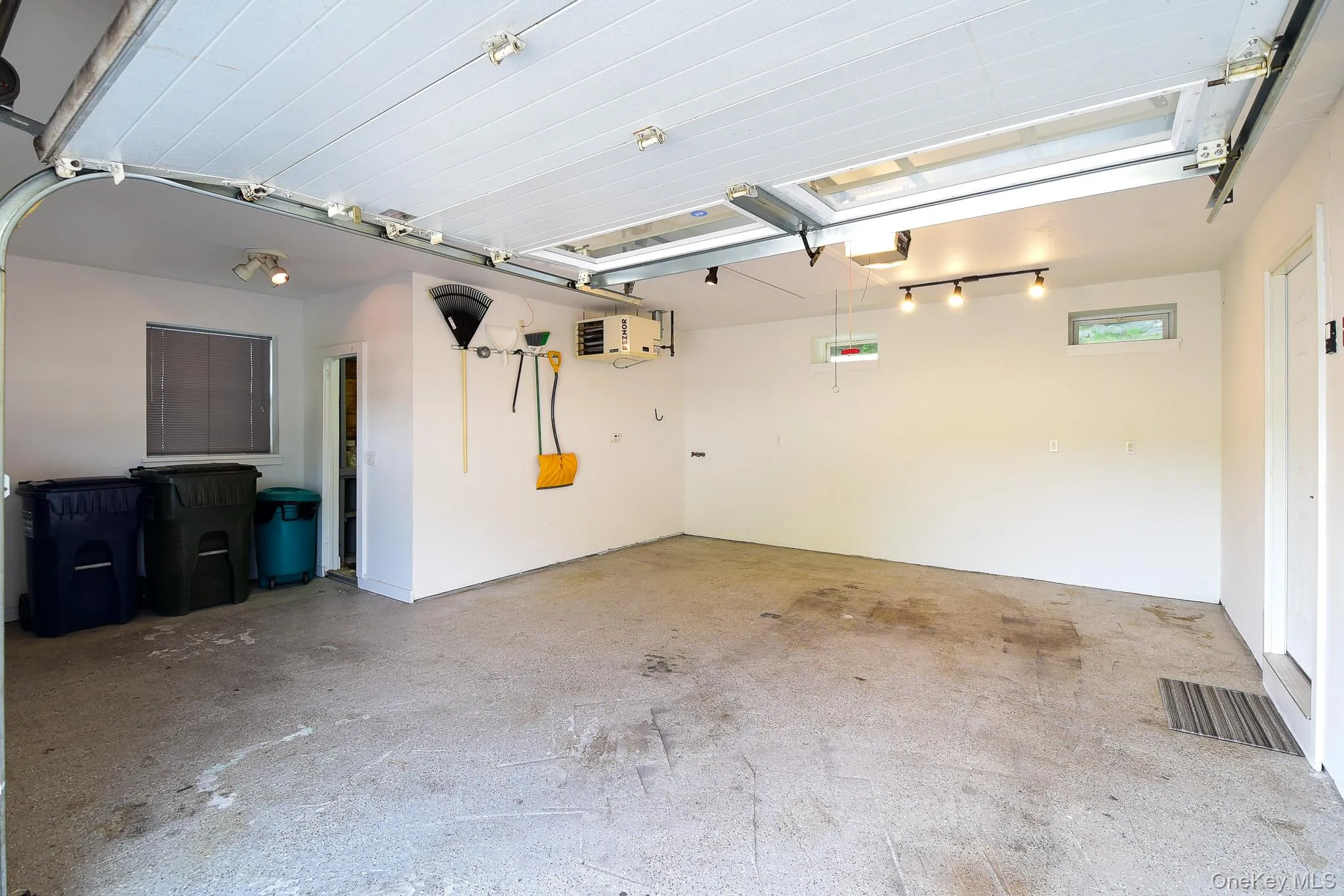 16 Clark Place, Carmel, NY, 1 Bedroom Bedrooms, 6 Rooms Rooms,2 BathroomsBathrooms,Residential,For Rent,Clark,0,975895 16 Clark Place, Carmel, NY, 1 Bedroom Bedrooms, 6 Rooms Rooms,2 BathroomsBathrooms,Residential,For Rent,Clark,0,975895