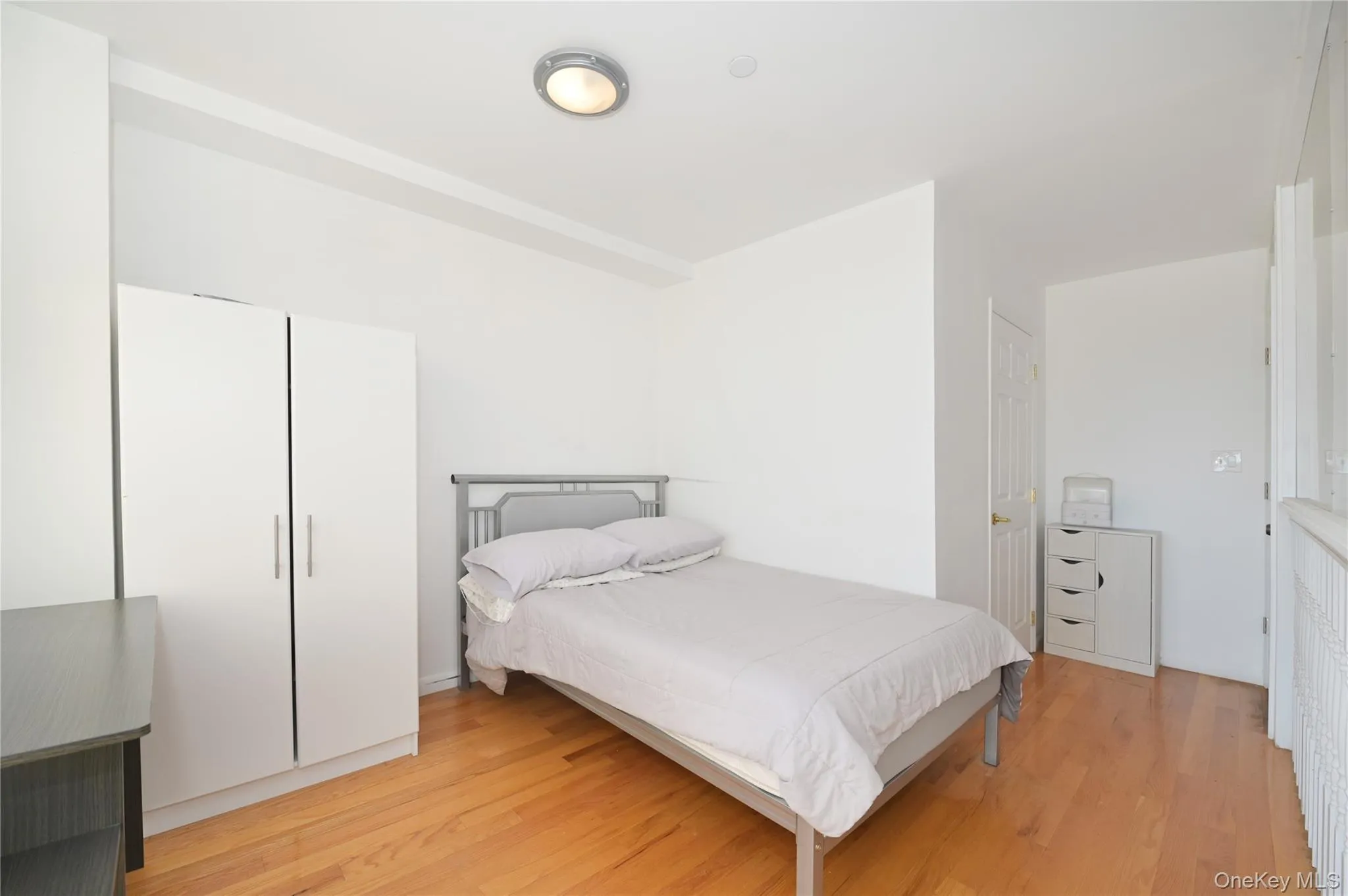 31-18 Union Street, New York, NY, 3 Bedrooms Bedrooms, 7 Rooms Rooms,3 BathroomsBathrooms,Residential,For Rent,Union,0,975900 31-18 Union Street, New York, NY, 3 Bedrooms Bedrooms, 7 Rooms Rooms,3 BathroomsBathrooms,Residential,For Rent,Union,0,975900