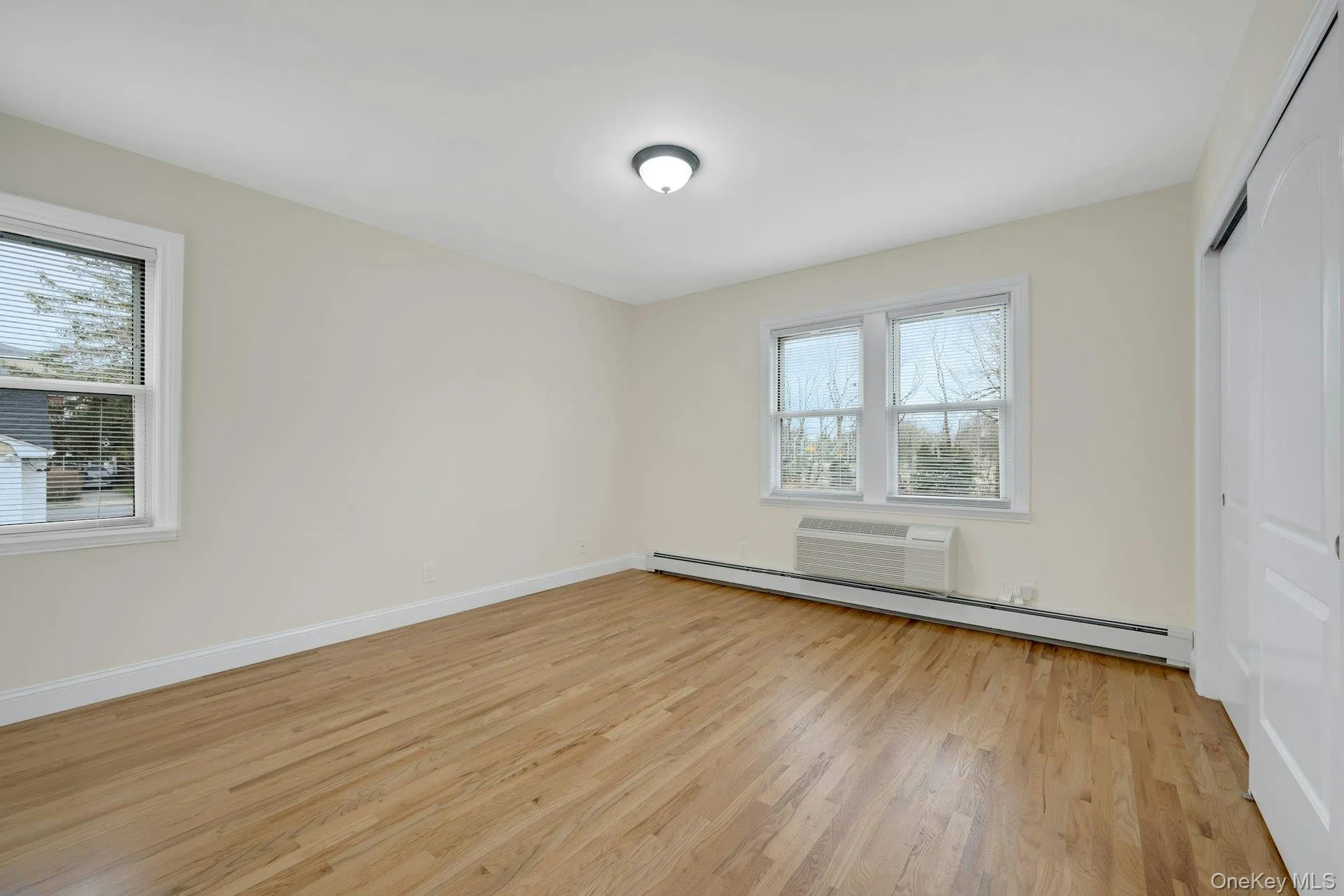 10 9th Street, New Rochelle, NY, 2 Bedrooms Bedrooms, 5 Rooms Rooms,1 BathroomBathrooms,Residential Lease,For Rent,9th,0,975909 10 9th Street, New Rochelle, NY, 2 Bedrooms Bedrooms, 5 Rooms Rooms,1 BathroomBathrooms,Residential Lease,For Rent,9th,0,975909