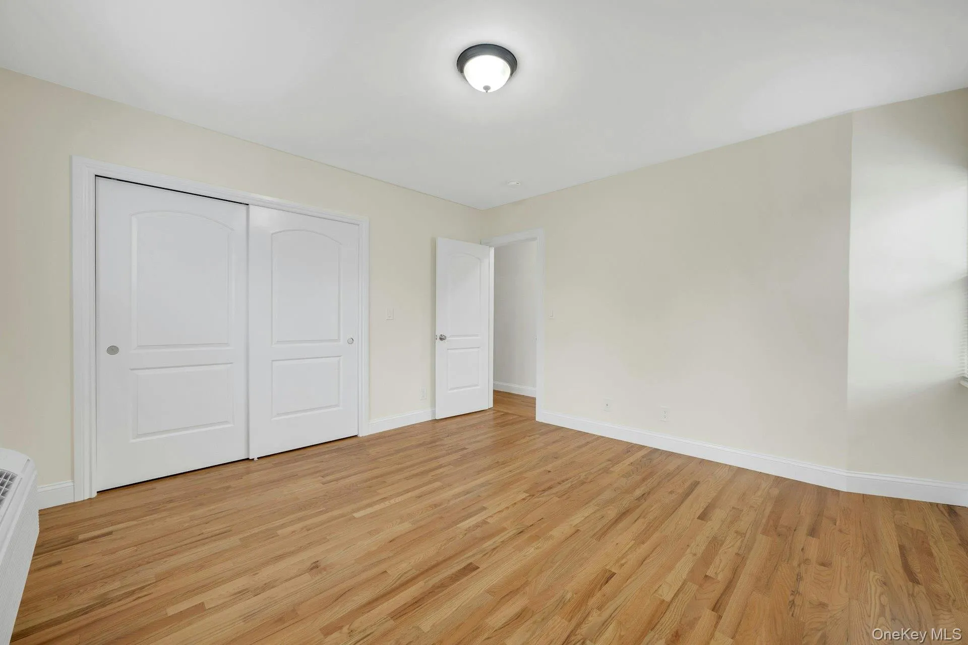 10 9th Street, New Rochelle, NY, 2 Bedrooms Bedrooms, 5 Rooms Rooms,1 BathroomBathrooms,Residential Lease,For Rent,9th,0,975909 10 9th Street, New Rochelle, NY, 2 Bedrooms Bedrooms, 5 Rooms Rooms,1 BathroomBathrooms,Residential Lease,For Rent,9th,0,975909