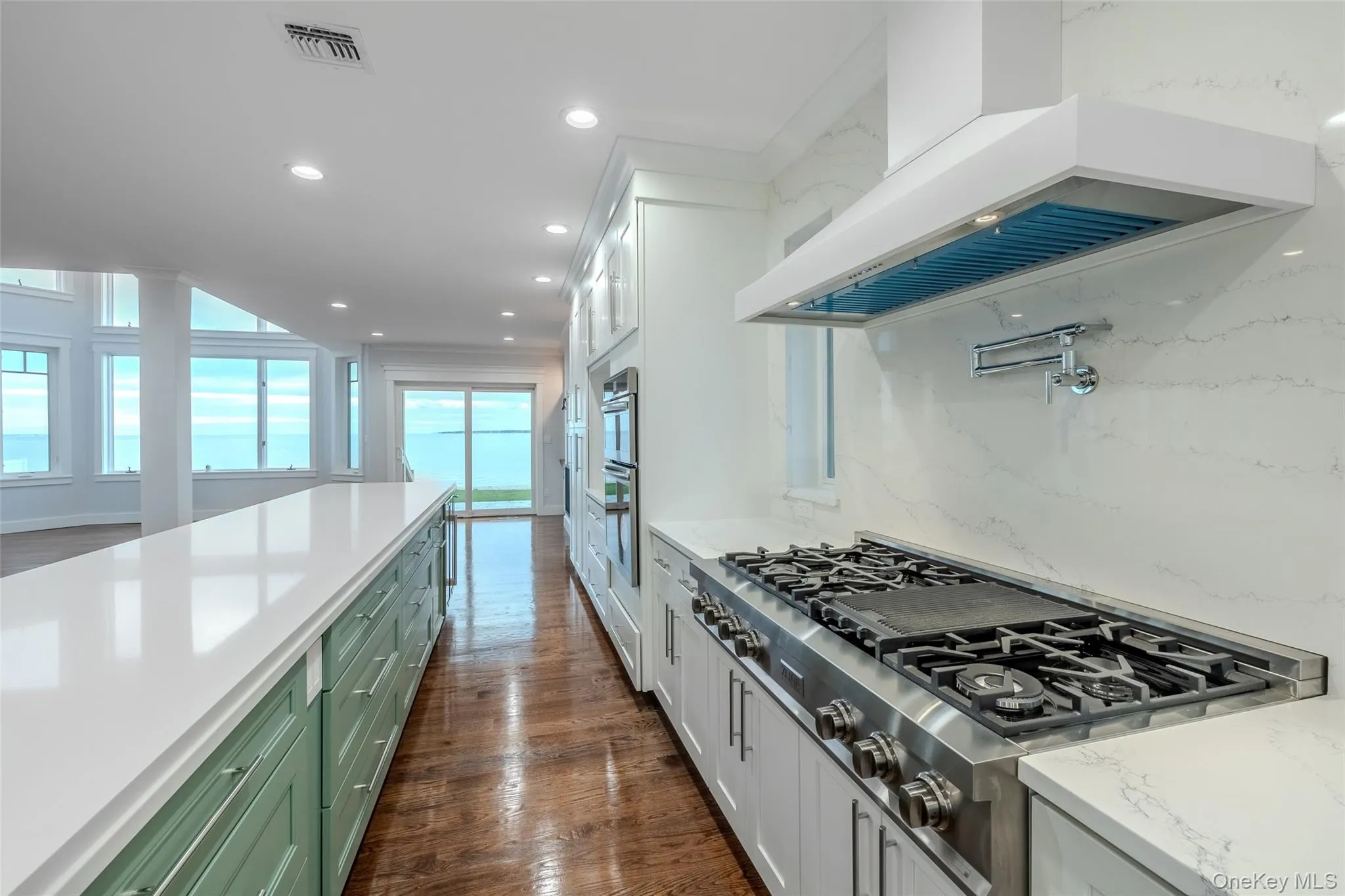 72 Grandview Drive, Brookhaven, NY, 3 Bedrooms Bedrooms, 8 Rooms Rooms,2 BathroomsBathrooms,Residential,For Rent,Grandview,0,975912 72 Grandview Drive, Brookhaven, NY, 3 Bedrooms Bedrooms, 8 Rooms Rooms,2 BathroomsBathrooms,Residential,For Rent,Grandview,0,975912