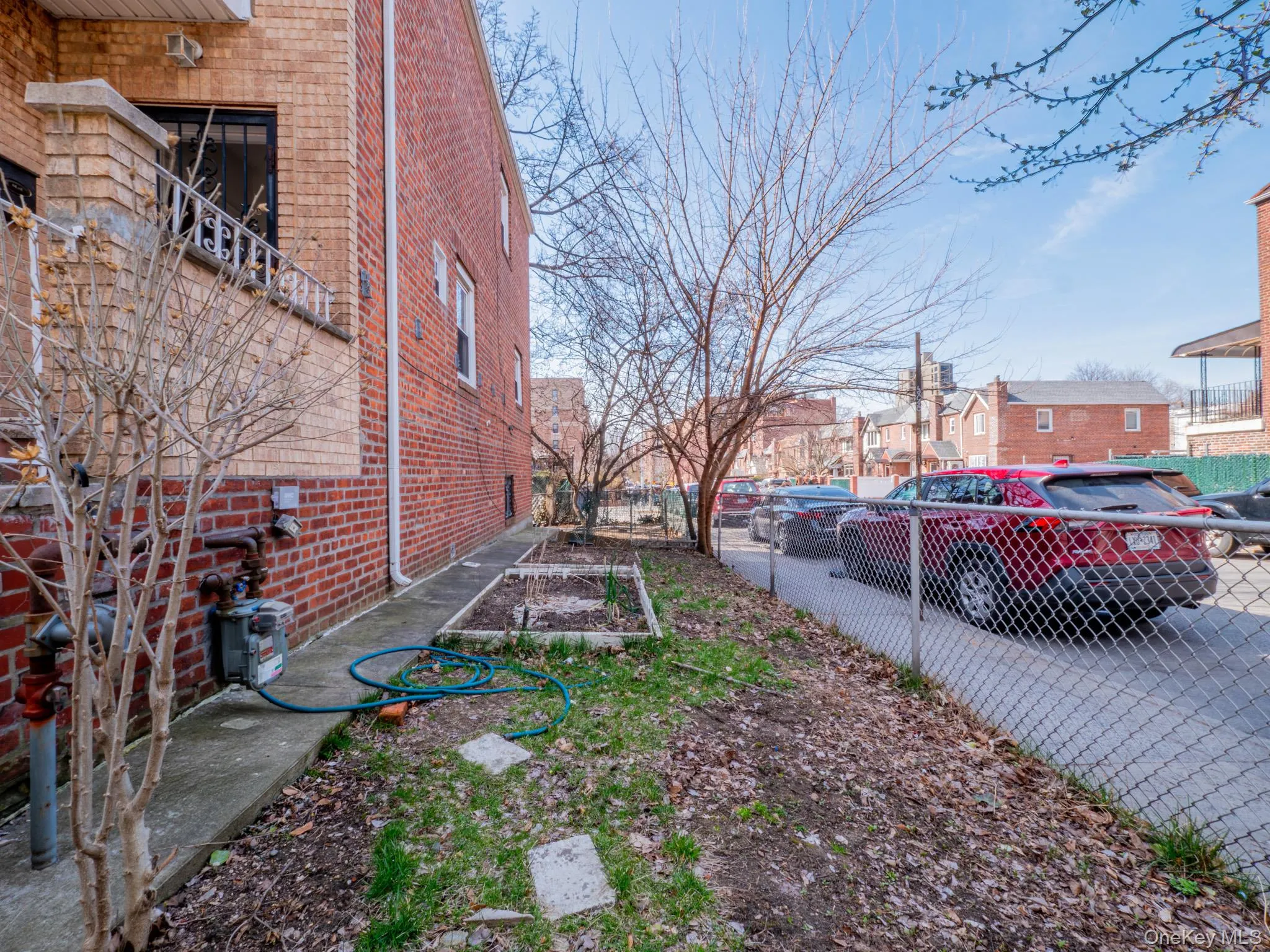 98-25 67th Avenue, New York, NY, 4 Bedrooms Bedrooms, 6 Rooms Rooms,2 BathroomsBathrooms,Residential Sale,For Rent,67th,0,975919 98-25 67th Avenue, New York, NY, 4 Bedrooms Bedrooms, 6 Rooms Rooms,2 BathroomsBathrooms,Residential Sale,For Rent,67th,0,975919