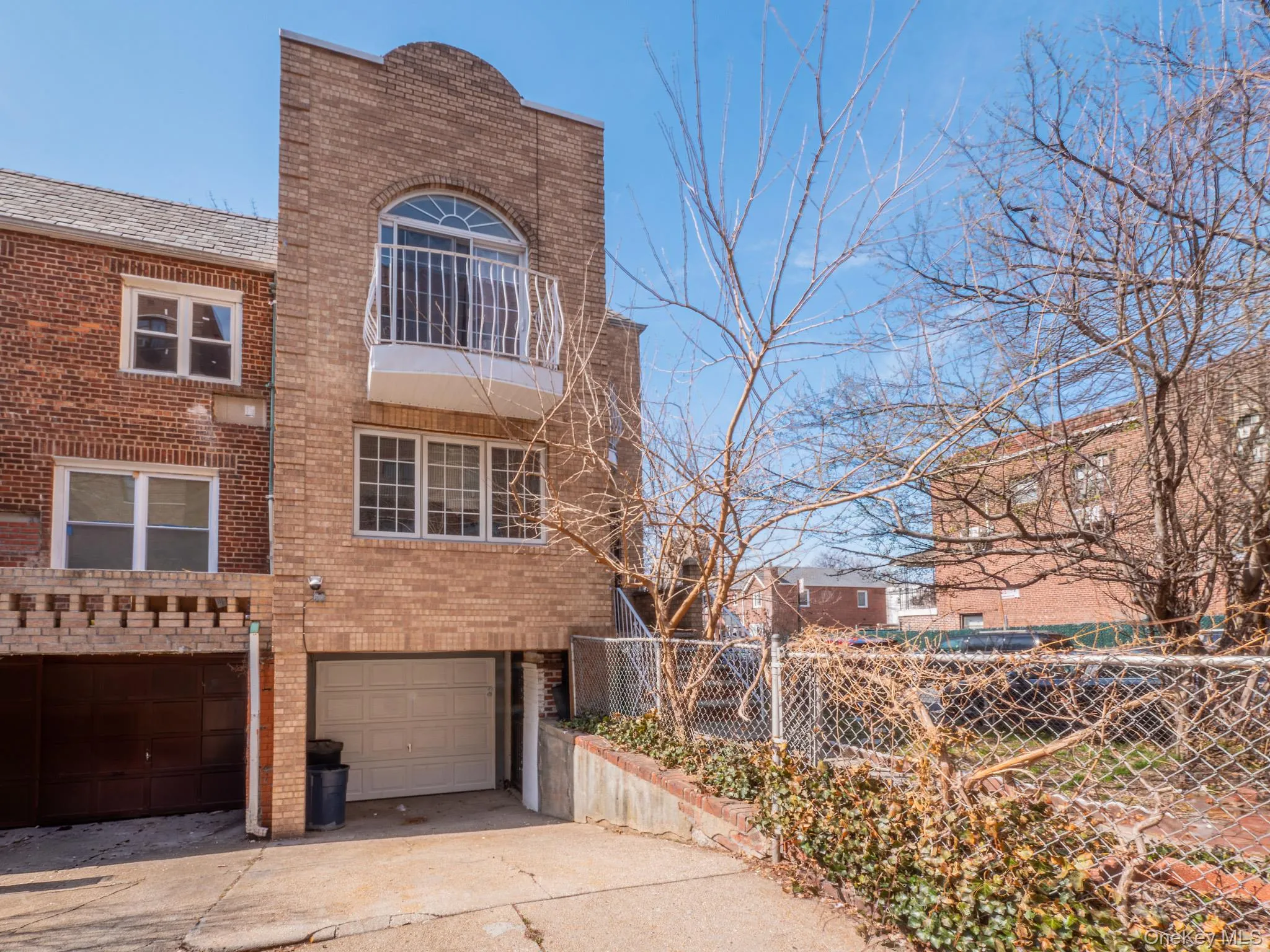 98-25 67th Avenue, New York, NY, 4 Bedrooms Bedrooms, 6 Rooms Rooms,2 BathroomsBathrooms,Residential Sale,For Rent,67th,0,975919 98-25 67th Avenue, New York, NY, 4 Bedrooms Bedrooms, 6 Rooms Rooms,2 BathroomsBathrooms,Residential Sale,For Rent,67th,0,975919