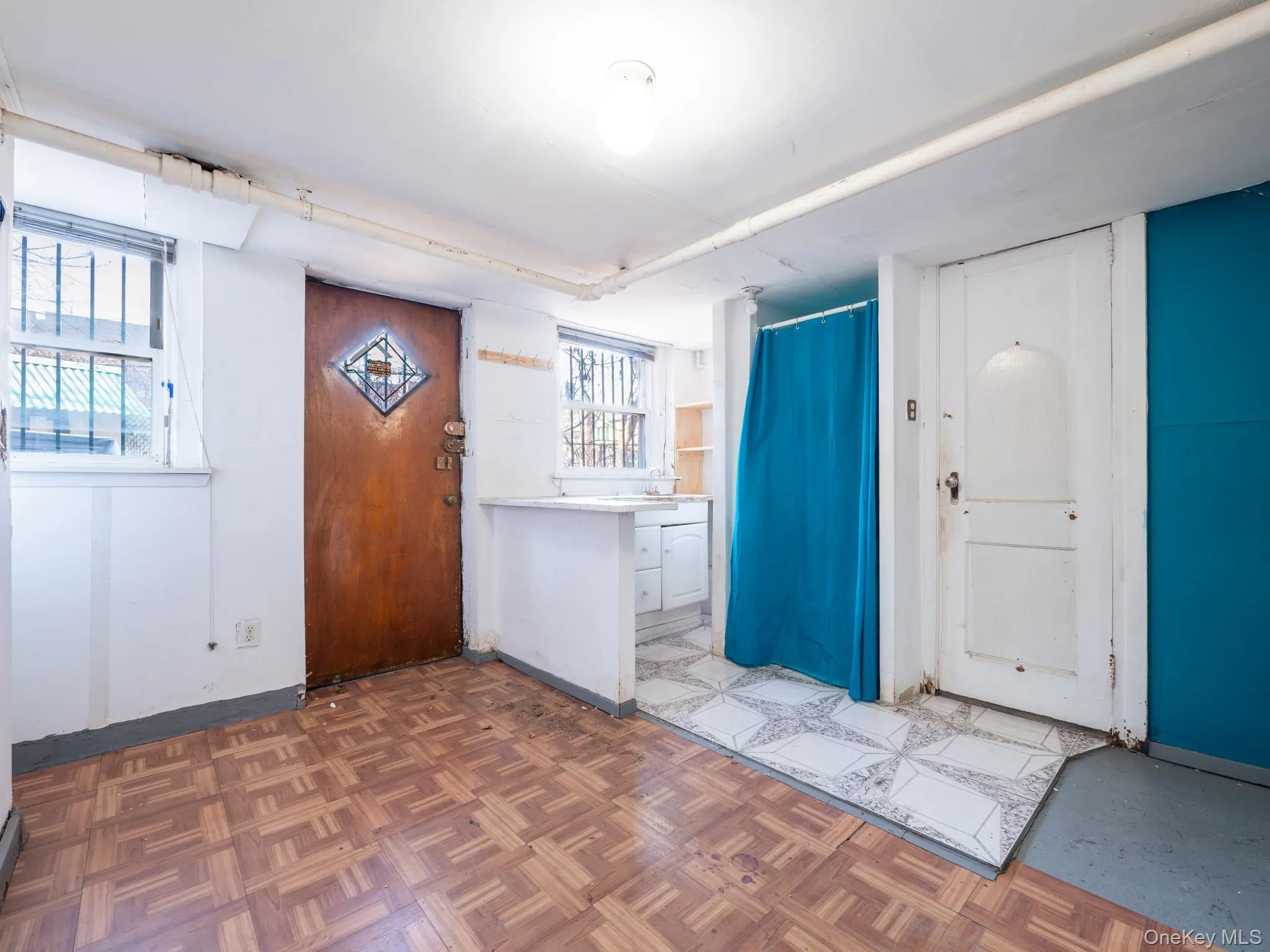 98-25 67th Avenue, New York, NY, 4 Bedrooms Bedrooms, 6 Rooms Rooms,2 BathroomsBathrooms,Residential Sale,For Rent,67th,0,975919 98-25 67th Avenue, New York, NY, 4 Bedrooms Bedrooms, 6 Rooms Rooms,2 BathroomsBathrooms,Residential Sale,For Rent,67th,0,975919