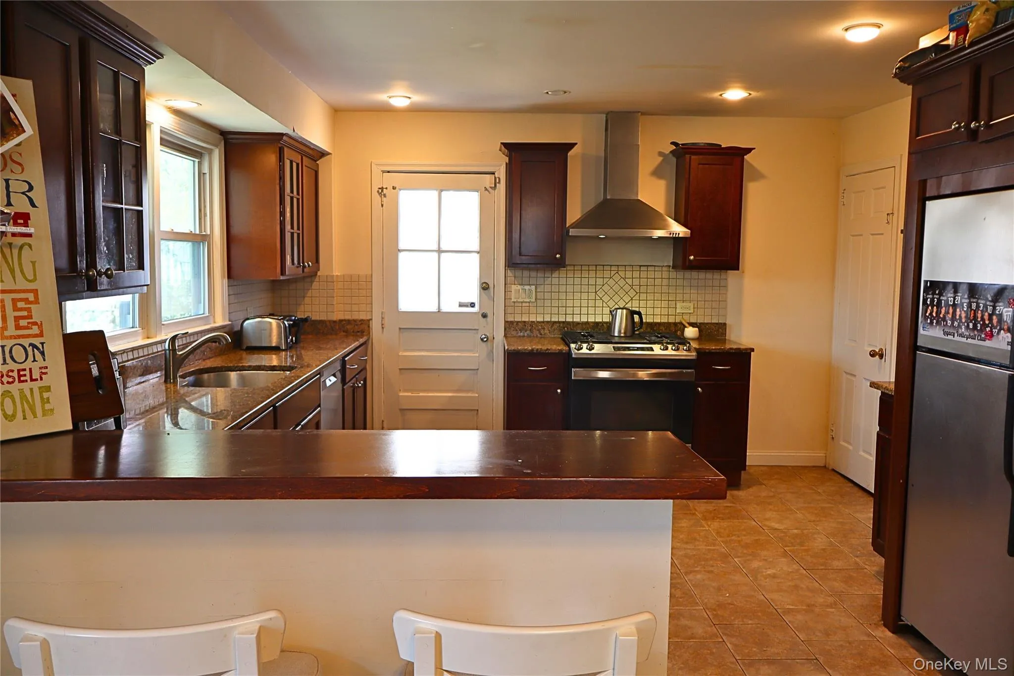 14 Bonnett Avenue, Mamaroneck, NY, 3 Bedrooms Bedrooms, 6 Rooms Rooms,2 BathroomsBathrooms,Residential Lease,For Rent,Bonnett,0,975931 14 Bonnett Avenue, Mamaroneck, NY, 3 Bedrooms Bedrooms, 6 Rooms Rooms,2 BathroomsBathrooms,Residential Lease,For Rent,Bonnett,0,975931