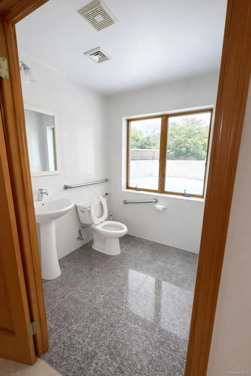 142-05 45th Avenue, New York, NY, ,Commercial Lease,For Rent,45th,0,975935 142-05 45th Avenue, New York, NY, ,Commercial Lease,For Rent,45th,0,975935