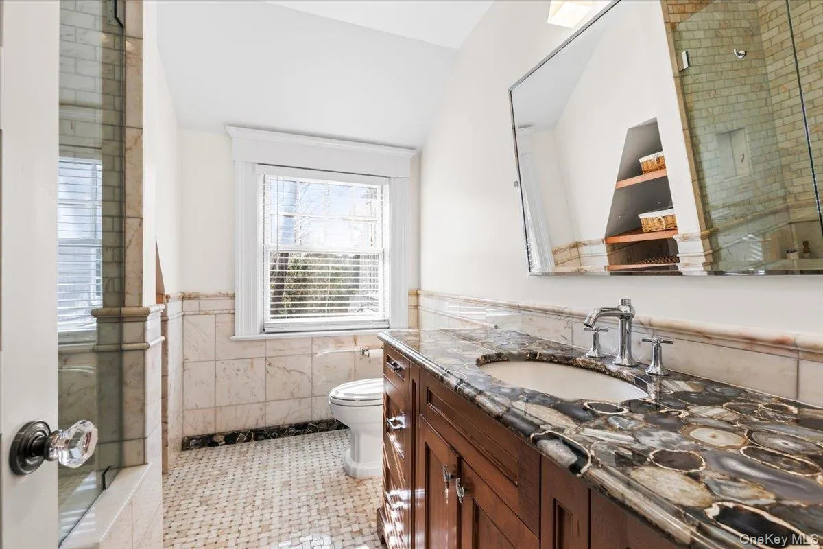 47 GREENACRES Avenue, Scarsdale, NY, 6 Bedrooms Bedrooms, 13 Rooms Rooms,7 BathroomsBathrooms,Residential Lease,For Rent,GREENACRES,0,975951 47 GREENACRES Avenue, Scarsdale, NY, 6 Bedrooms Bedrooms, 13 Rooms Rooms,7 BathroomsBathrooms,Residential Lease,For Rent,GREENACRES,0,975951