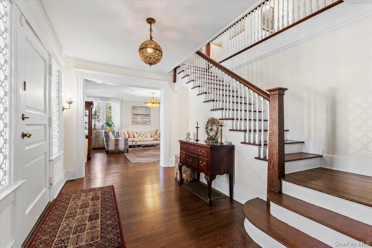47 GREENACRES Avenue, Scarsdale, NY, 6 Bedrooms Bedrooms, 13 Rooms Rooms,7 BathroomsBathrooms,Residential Lease,For Rent,GREENACRES,0,975951 47 GREENACRES Avenue, Scarsdale, NY, 6 Bedrooms Bedrooms, 13 Rooms Rooms,7 BathroomsBathrooms,Residential Lease,For Rent,GREENACRES,0,975951