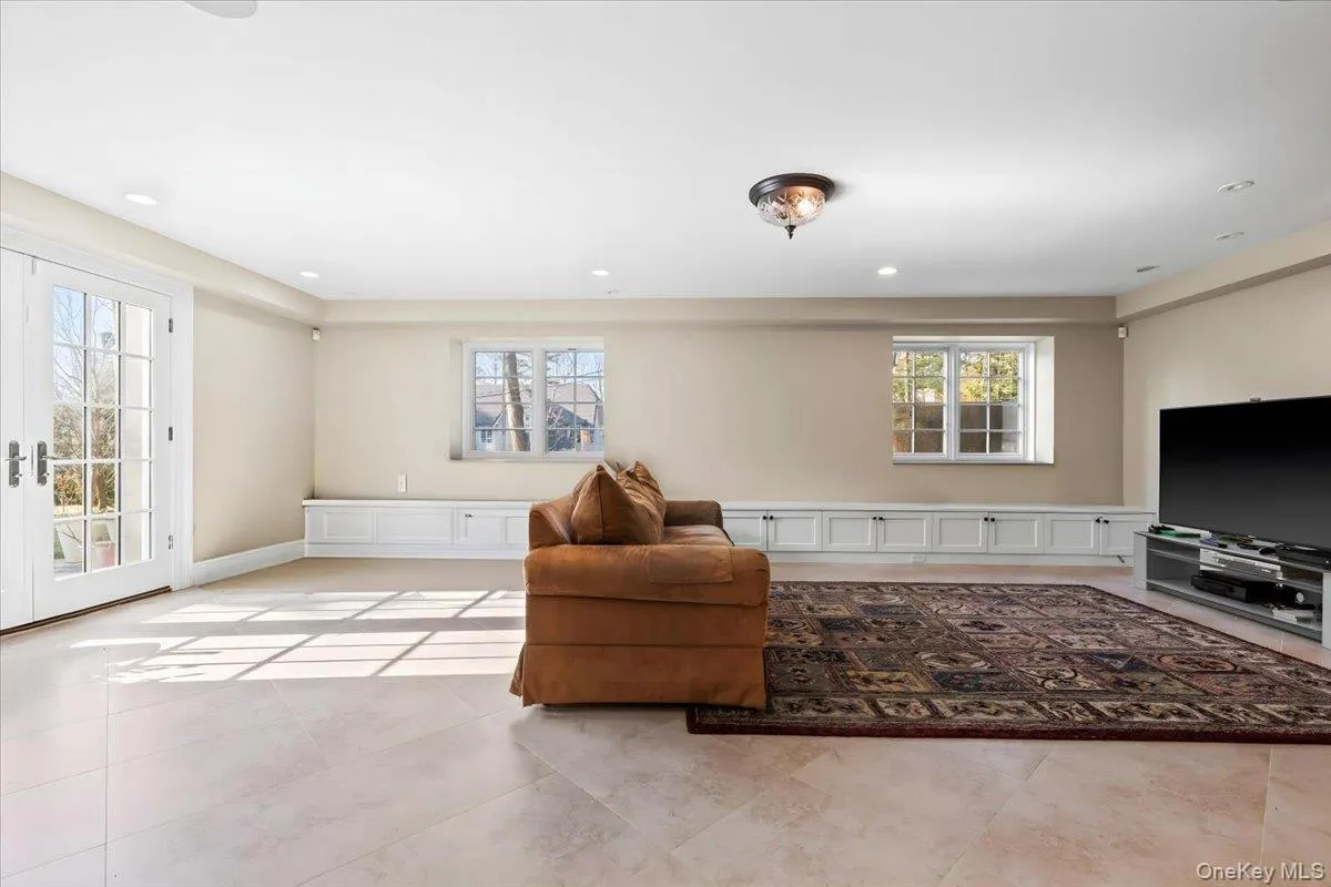 47 GREENACRES Avenue, Scarsdale, NY, 6 Bedrooms Bedrooms, 13 Rooms Rooms,7 BathroomsBathrooms,Residential Lease,For Rent,GREENACRES,0,975951 47 GREENACRES Avenue, Scarsdale, NY, 6 Bedrooms Bedrooms, 13 Rooms Rooms,7 BathroomsBathrooms,Residential Lease,For Rent,GREENACRES,0,975951