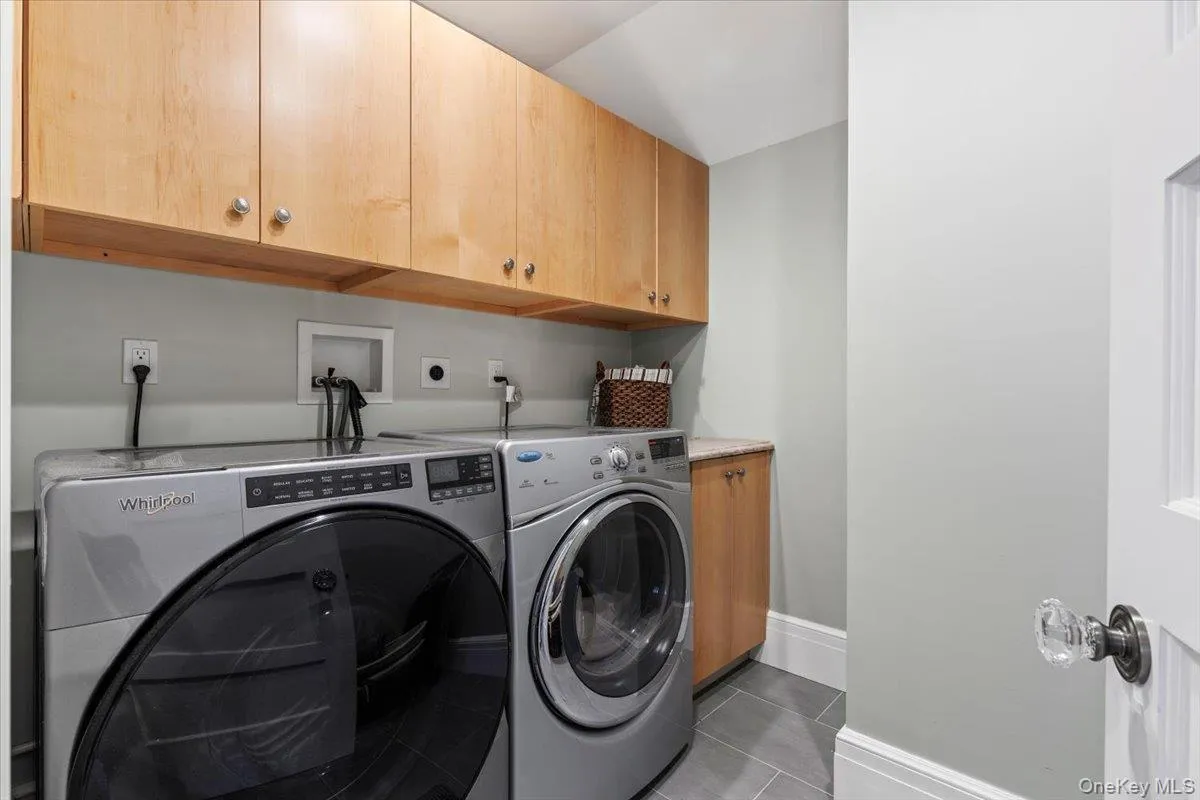 47 GREENACRES Avenue, Scarsdale, NY, 6 Bedrooms Bedrooms, 13 Rooms Rooms,7 BathroomsBathrooms,Residential Lease,For Rent,GREENACRES,0,975951 47 GREENACRES Avenue, Scarsdale, NY, 6 Bedrooms Bedrooms, 13 Rooms Rooms,7 BathroomsBathrooms,Residential Lease,For Rent,GREENACRES,0,975951