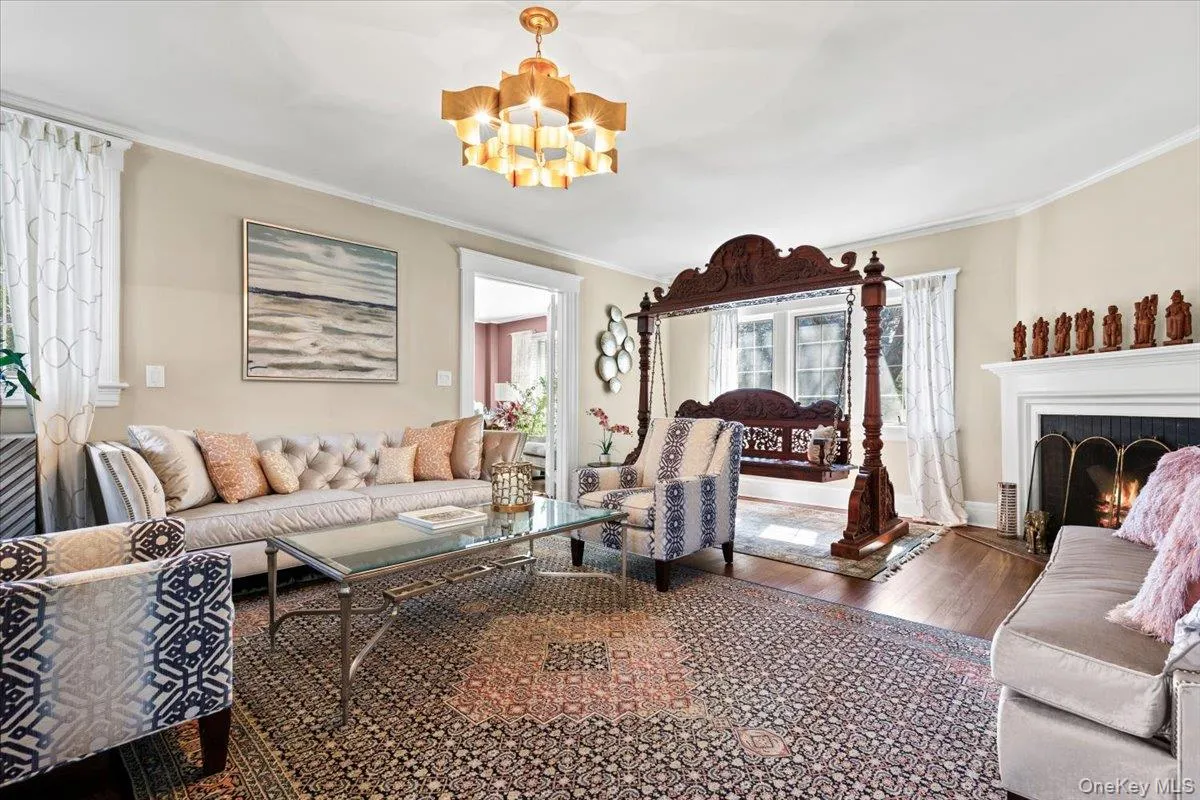 47 GREENACRES Avenue, Scarsdale, NY, 6 Bedrooms Bedrooms, 13 Rooms Rooms,7 BathroomsBathrooms,Residential Lease,For Rent,GREENACRES,0,975951 47 GREENACRES Avenue, Scarsdale, NY, 6 Bedrooms Bedrooms, 13 Rooms Rooms,7 BathroomsBathrooms,Residential Lease,For Rent,GREENACRES,0,975951