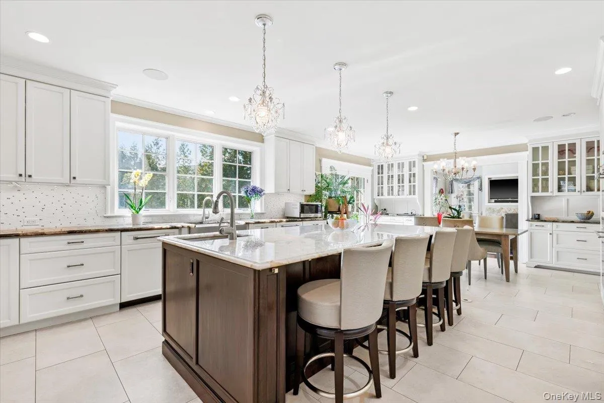 47 GREENACRES Avenue, Scarsdale, NY, 6 Bedrooms Bedrooms, 13 Rooms Rooms,7 BathroomsBathrooms,Residential Lease,For Rent,GREENACRES,0,975951 47 GREENACRES Avenue, Scarsdale, NY, 6 Bedrooms Bedrooms, 13 Rooms Rooms,7 BathroomsBathrooms,Residential Lease,For Rent,GREENACRES,0,975951