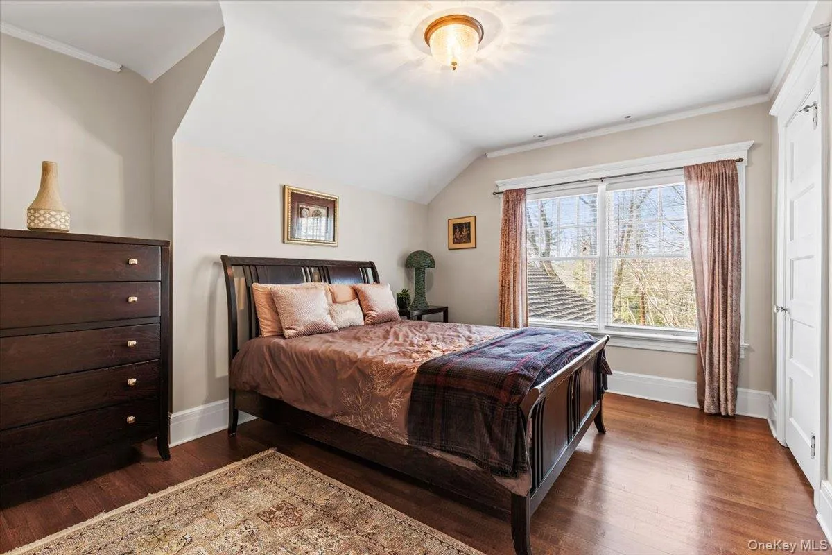 47 GREENACRES Avenue, Scarsdale, NY, 6 Bedrooms Bedrooms, 13 Rooms Rooms,7 BathroomsBathrooms,Residential Lease,For Rent,GREENACRES,0,975951 47 GREENACRES Avenue, Scarsdale, NY, 6 Bedrooms Bedrooms, 13 Rooms Rooms,7 BathroomsBathrooms,Residential Lease,For Rent,GREENACRES,0,975951