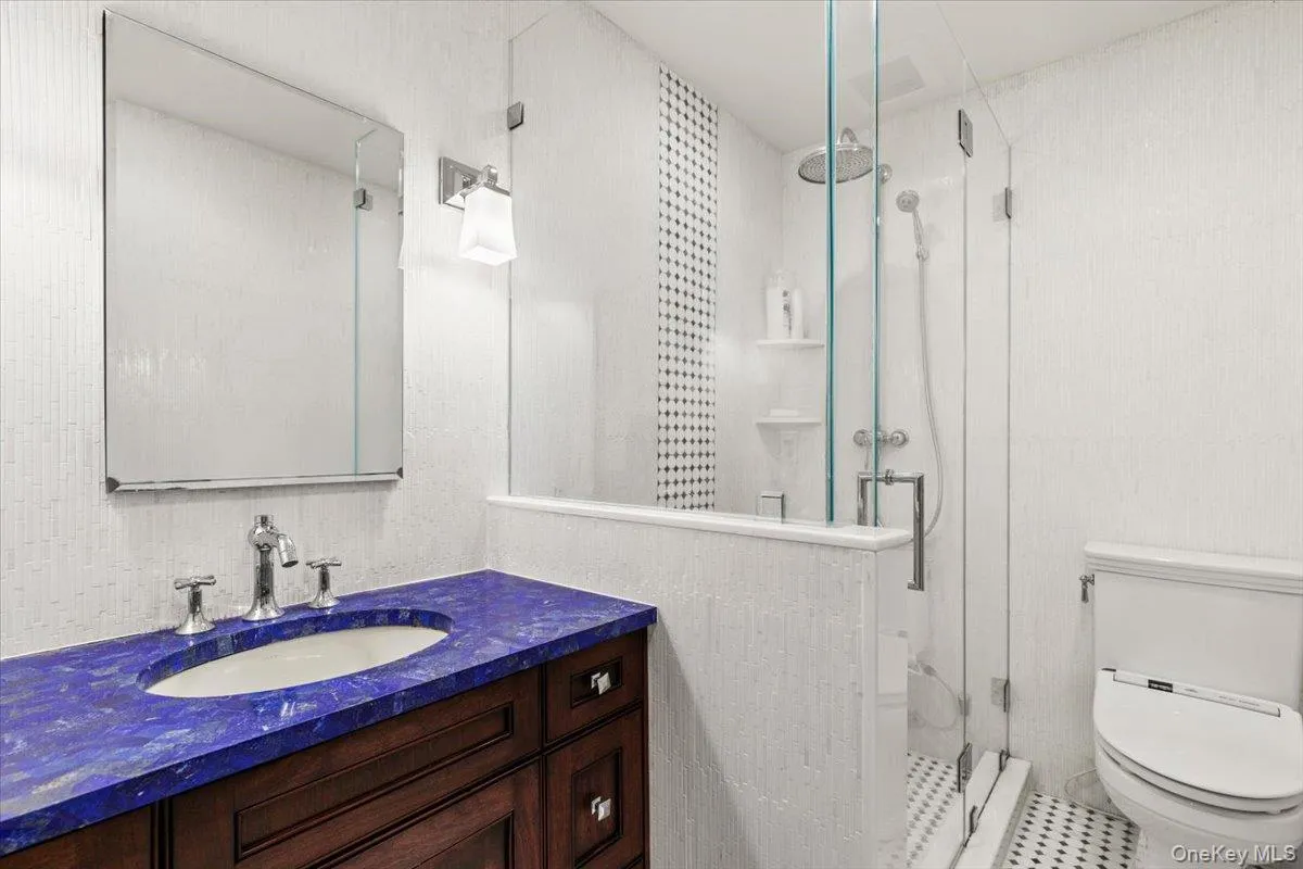 47 GREENACRES Avenue, Scarsdale, NY, 6 Bedrooms Bedrooms, 13 Rooms Rooms,7 BathroomsBathrooms,Residential Lease,For Rent,GREENACRES,0,975951 47 GREENACRES Avenue, Scarsdale, NY, 6 Bedrooms Bedrooms, 13 Rooms Rooms,7 BathroomsBathrooms,Residential Lease,For Rent,GREENACRES,0,975951