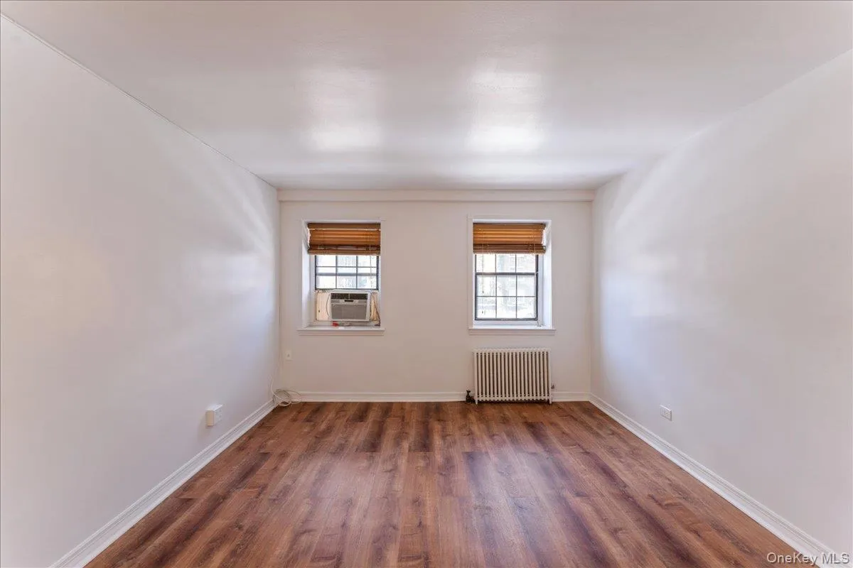 7811 Main Street, New York, NY, 1 Bedroom Bedrooms, 3 Rooms Rooms,1 BathroomBathrooms,Residential,For Rent,Main,0,975956 7811 Main Street, New York, NY, 1 Bedroom Bedrooms, 3 Rooms Rooms,1 BathroomBathrooms,Residential,For Rent,Main,0,975956