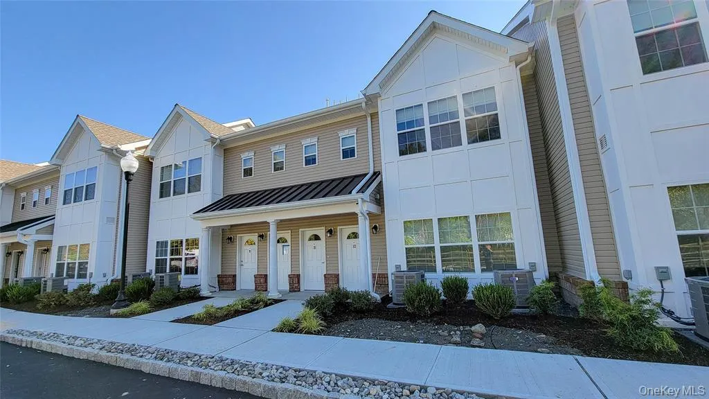 260 Main Street, Goshen, NY, 2 Bedrooms Bedrooms, 6 Rooms Rooms,2 BathroomsBathrooms,Residential Lease,For Rent,Main,0,975959 260 Main Street, Goshen, NY, 2 Bedrooms Bedrooms, 6 Rooms Rooms,2 BathroomsBathrooms,Residential Lease,For Rent,Main,0,975959