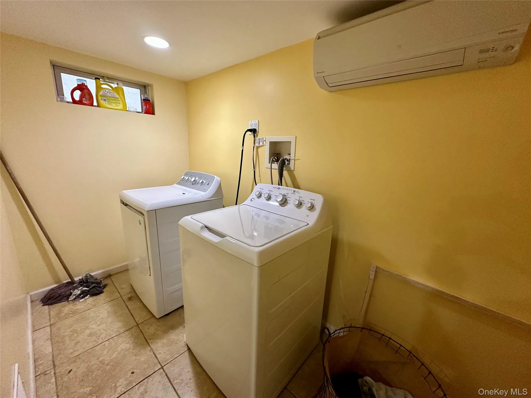 1316 Mc Clure Avenue, Hempstead, NY, 4 Bedrooms Bedrooms, 9 Rooms Rooms,2 BathroomsBathrooms,Residential Lease,For Rent,Mc Clure,0,975961 1316 Mc Clure Avenue, Hempstead, NY, 4 Bedrooms Bedrooms, 9 Rooms Rooms,2 BathroomsBathrooms,Residential Lease,For Rent,Mc Clure,0,975961