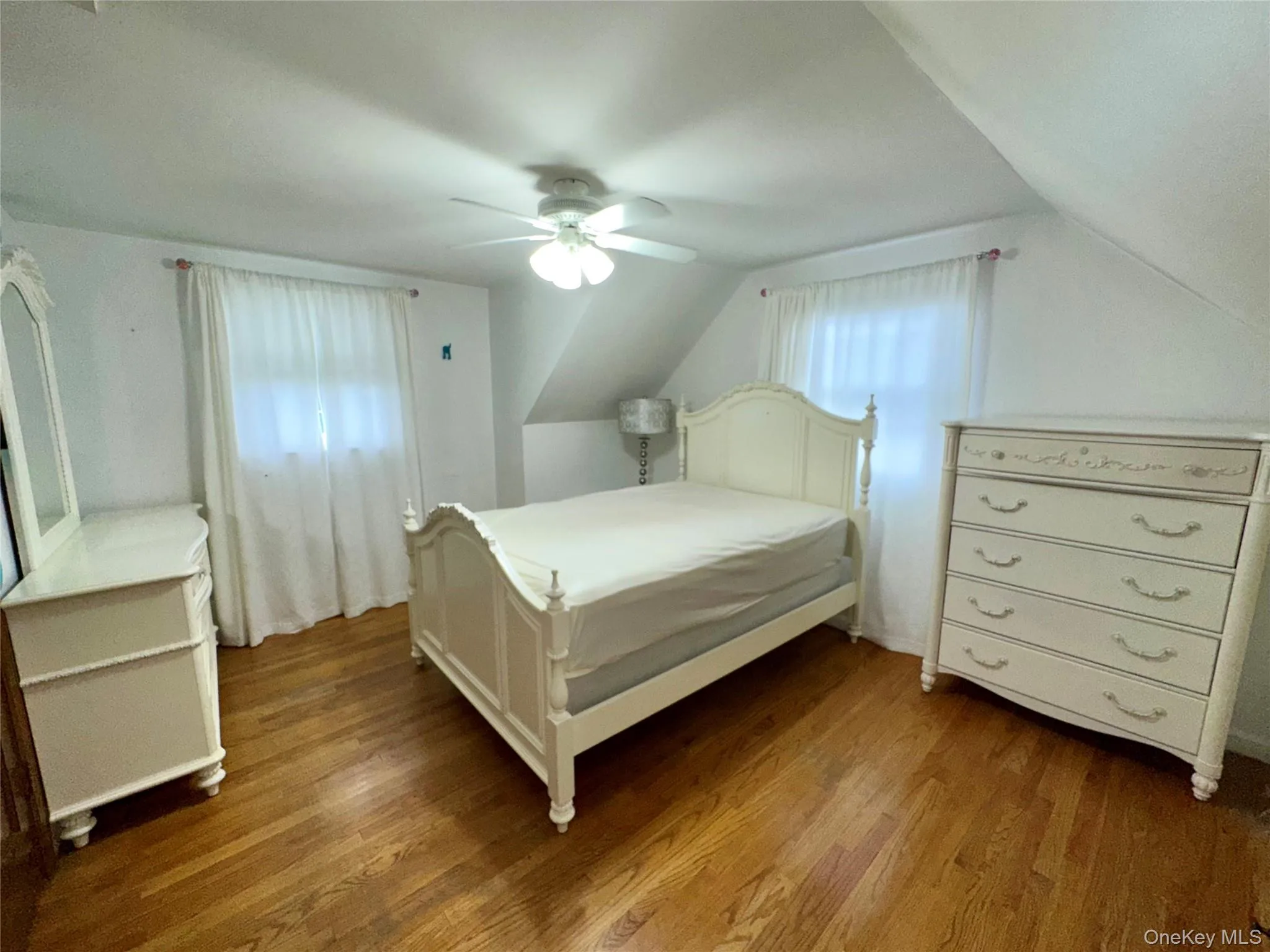 1316 Mc Clure Avenue, Hempstead, NY, 4 Bedrooms Bedrooms, 9 Rooms Rooms,2 BathroomsBathrooms,Residential Lease,For Rent,Mc Clure,0,975961 1316 Mc Clure Avenue, Hempstead, NY, 4 Bedrooms Bedrooms, 9 Rooms Rooms,2 BathroomsBathrooms,Residential Lease,For Rent,Mc Clure,0,975961