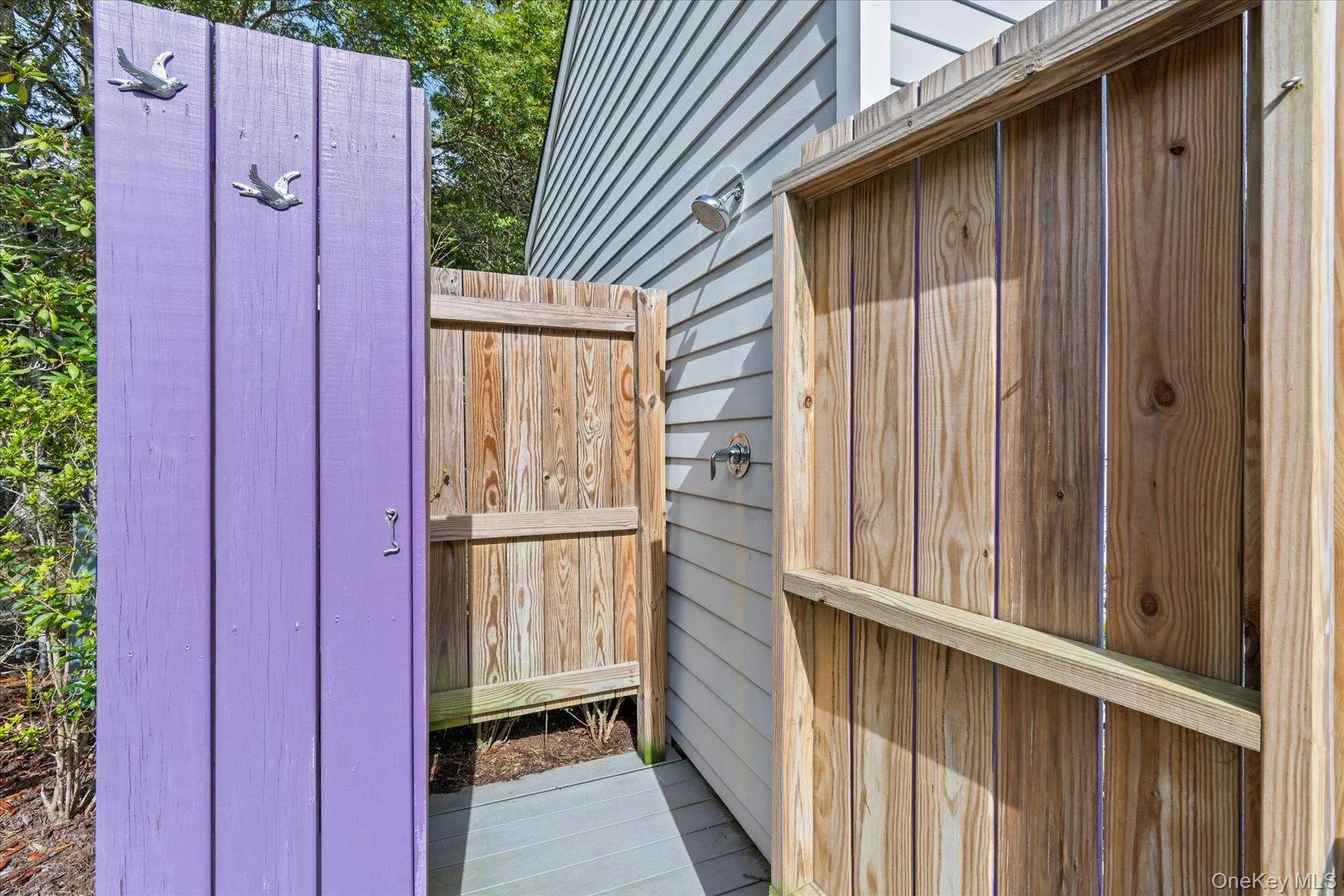 5 Lakewood Lane, Southampton, NY, 4 Bedrooms Bedrooms, 8 Rooms Rooms,3 BathroomsBathrooms,Residential Lease,For Rent,Lakewood,0,975963 5 Lakewood Lane, Southampton, NY, 4 Bedrooms Bedrooms, 8 Rooms Rooms,3 BathroomsBathrooms,Residential Lease,For Rent,Lakewood,0,975963