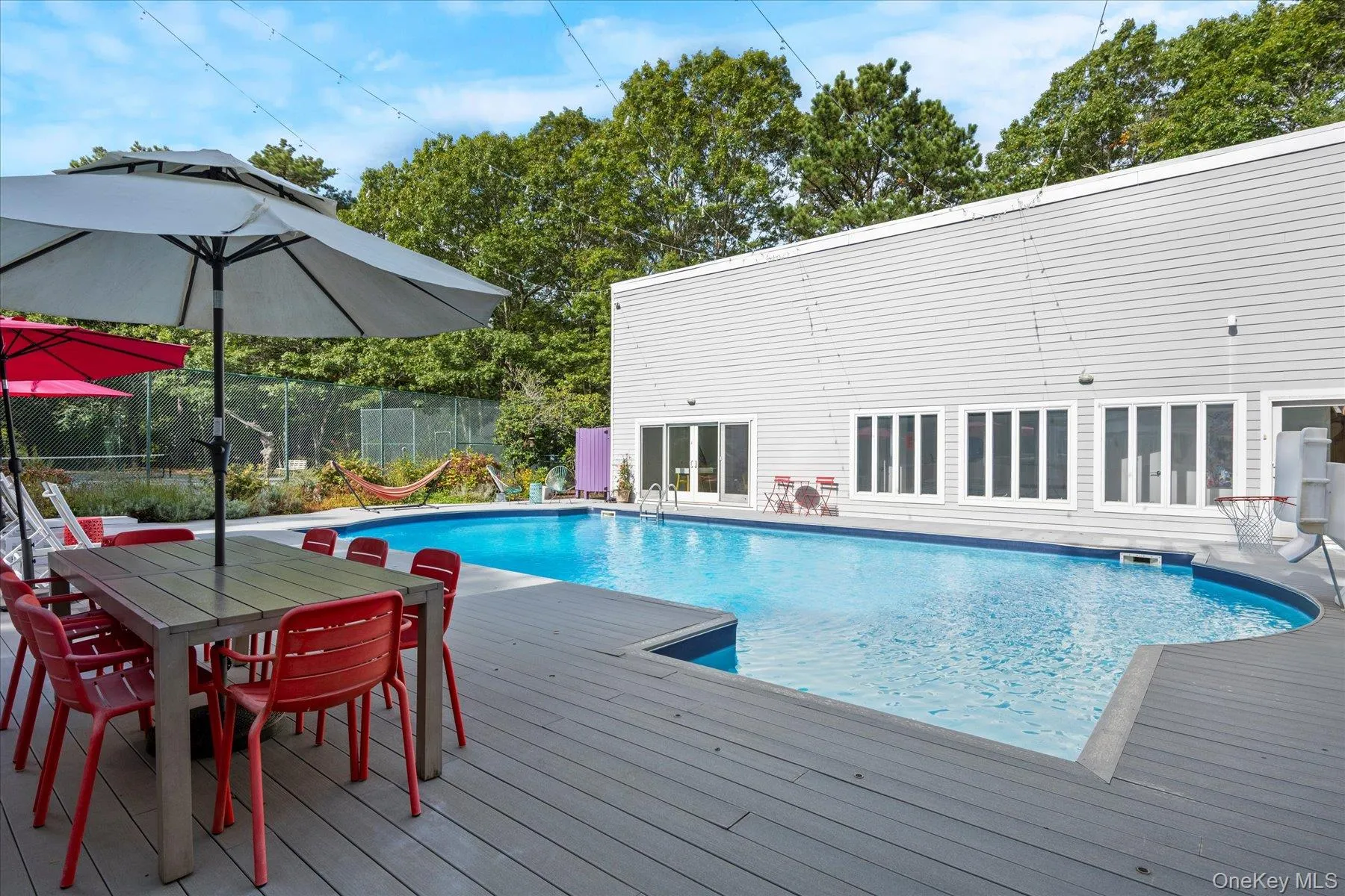 5 Lakewood Lane, Southampton, NY, 4 Bedrooms Bedrooms, 8 Rooms Rooms,3 BathroomsBathrooms,Residential Lease,For Rent,Lakewood,0,975963 5 Lakewood Lane, Southampton, NY, 4 Bedrooms Bedrooms, 8 Rooms Rooms,3 BathroomsBathrooms,Residential Lease,For Rent,Lakewood,0,975963