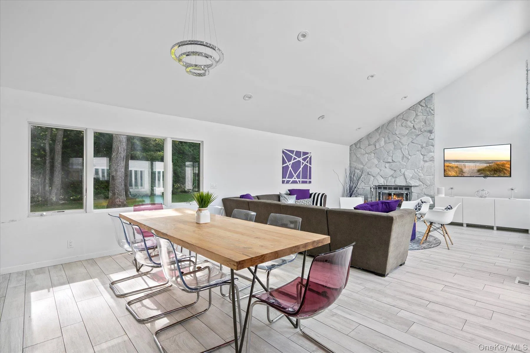 5 Lakewood Lane, Southampton, NY, 4 Bedrooms Bedrooms, 8 Rooms Rooms,3 BathroomsBathrooms,Residential Lease,For Rent,Lakewood,0,975963 5 Lakewood Lane, Southampton, NY, 4 Bedrooms Bedrooms, 8 Rooms Rooms,3 BathroomsBathrooms,Residential Lease,For Rent,Lakewood,0,975963