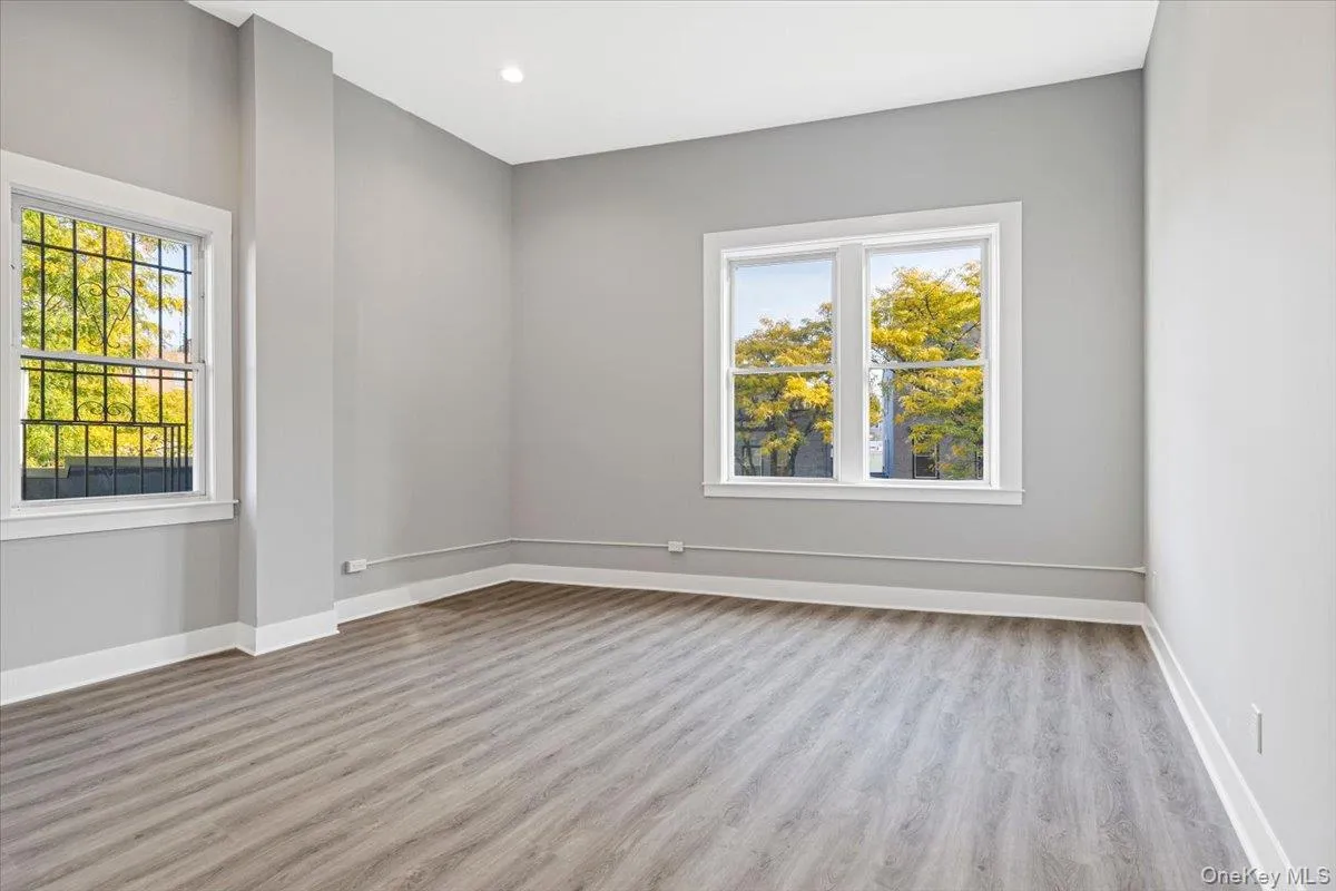 Great ceiling height and windows flood the space with natural light. Great ceiling height and windows flood the space with natural light.