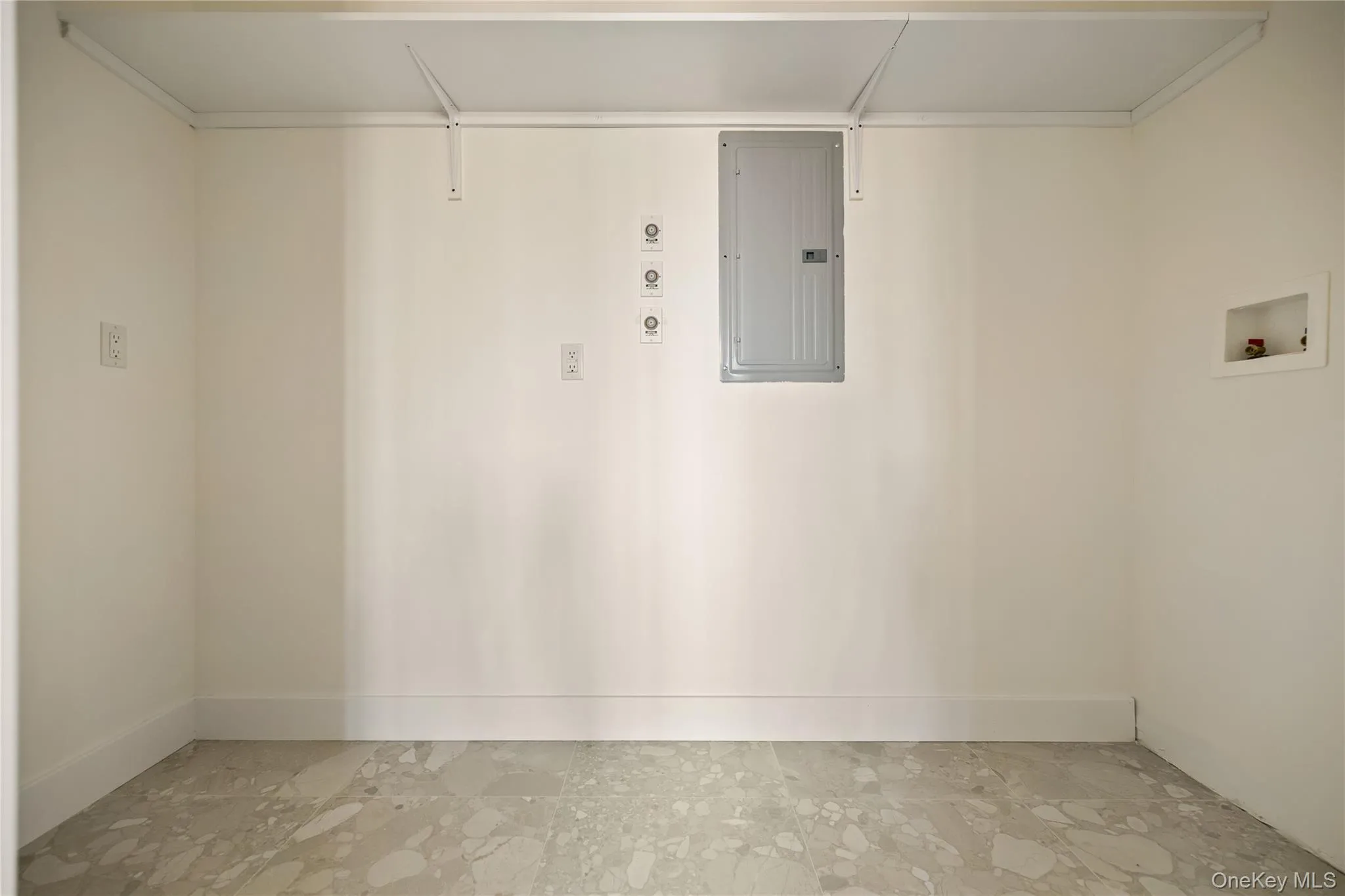 3 Valley Way, Ramapo, NY, 4 Bedrooms Bedrooms, 8 Rooms Rooms,2 BathroomsBathrooms,Residential,For Rent,Valley,0,975986 3 Valley Way, Ramapo, NY, 4 Bedrooms Bedrooms, 8 Rooms Rooms,2 BathroomsBathrooms,Residential,For Rent,Valley,0,975986