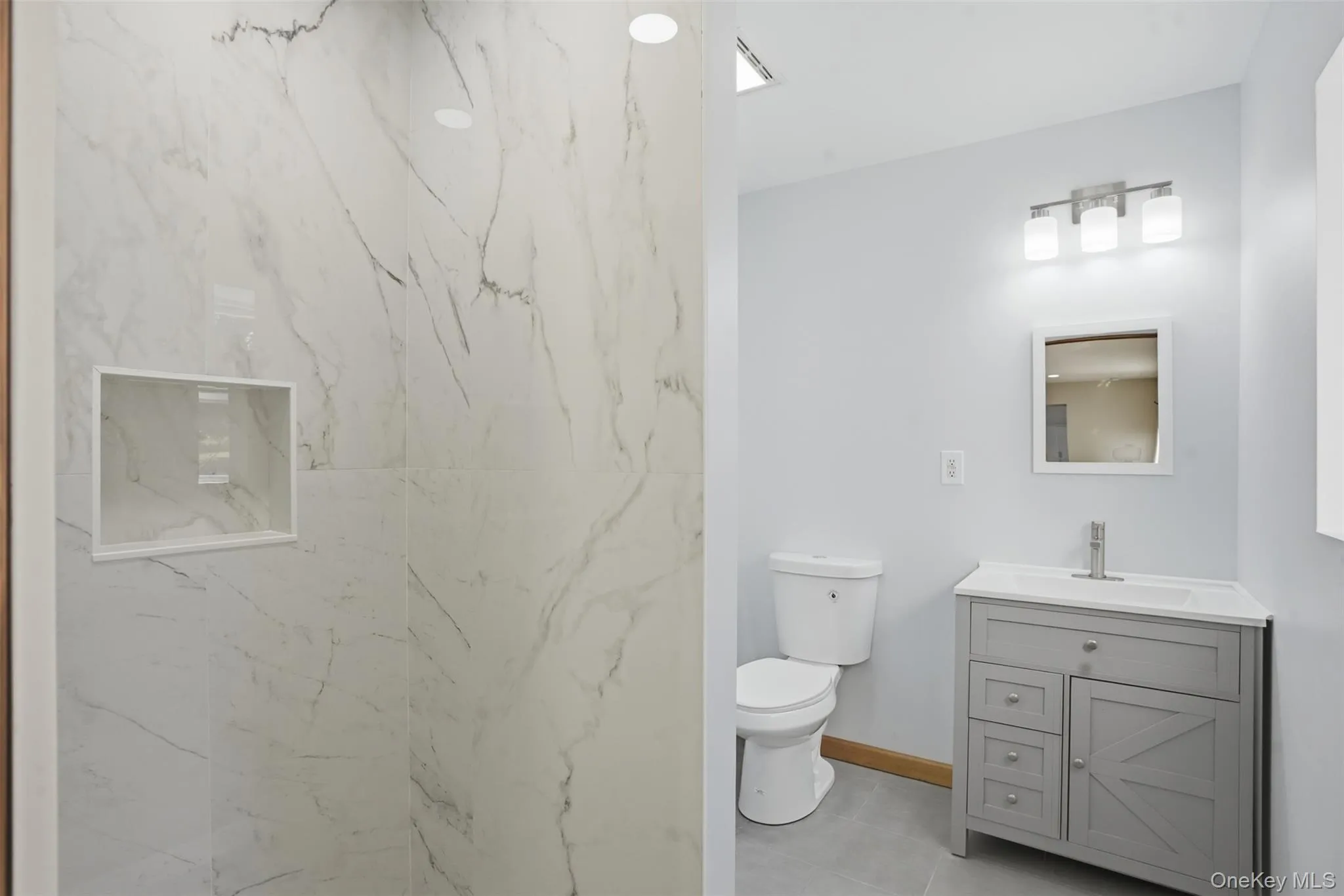 Full bath first floor Full bath first floor