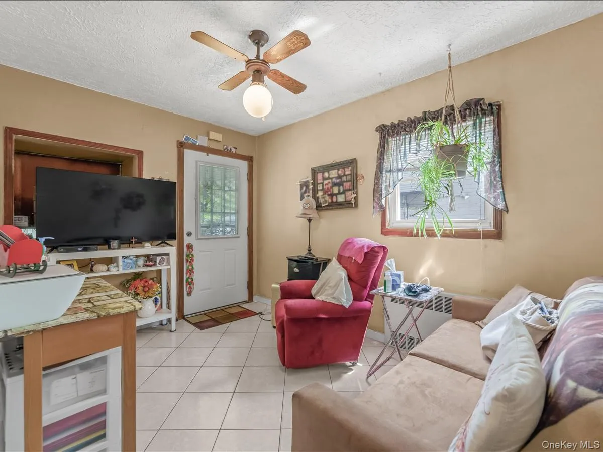 63-01 138TH Street, New York, NY, 4 Bedrooms Bedrooms, 9 Rooms Rooms,2 BathroomsBathrooms,Residential,For Rent,138TH,0,976002 63-01 138TH Street, New York, NY, 4 Bedrooms Bedrooms, 9 Rooms Rooms,2 BathroomsBathrooms,Residential,For Rent,138TH,0,976002
